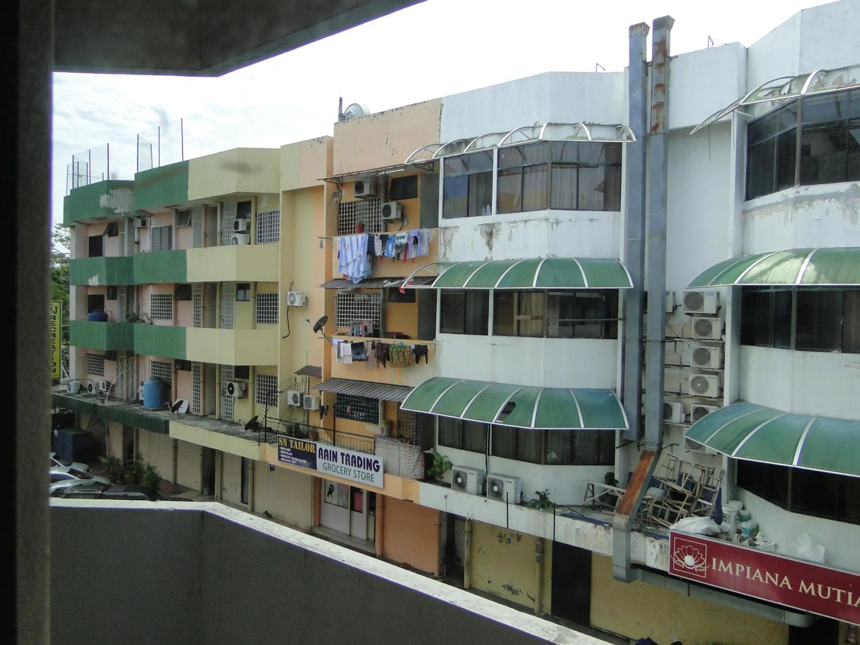 Neighbourhood in Hotel Sadong88