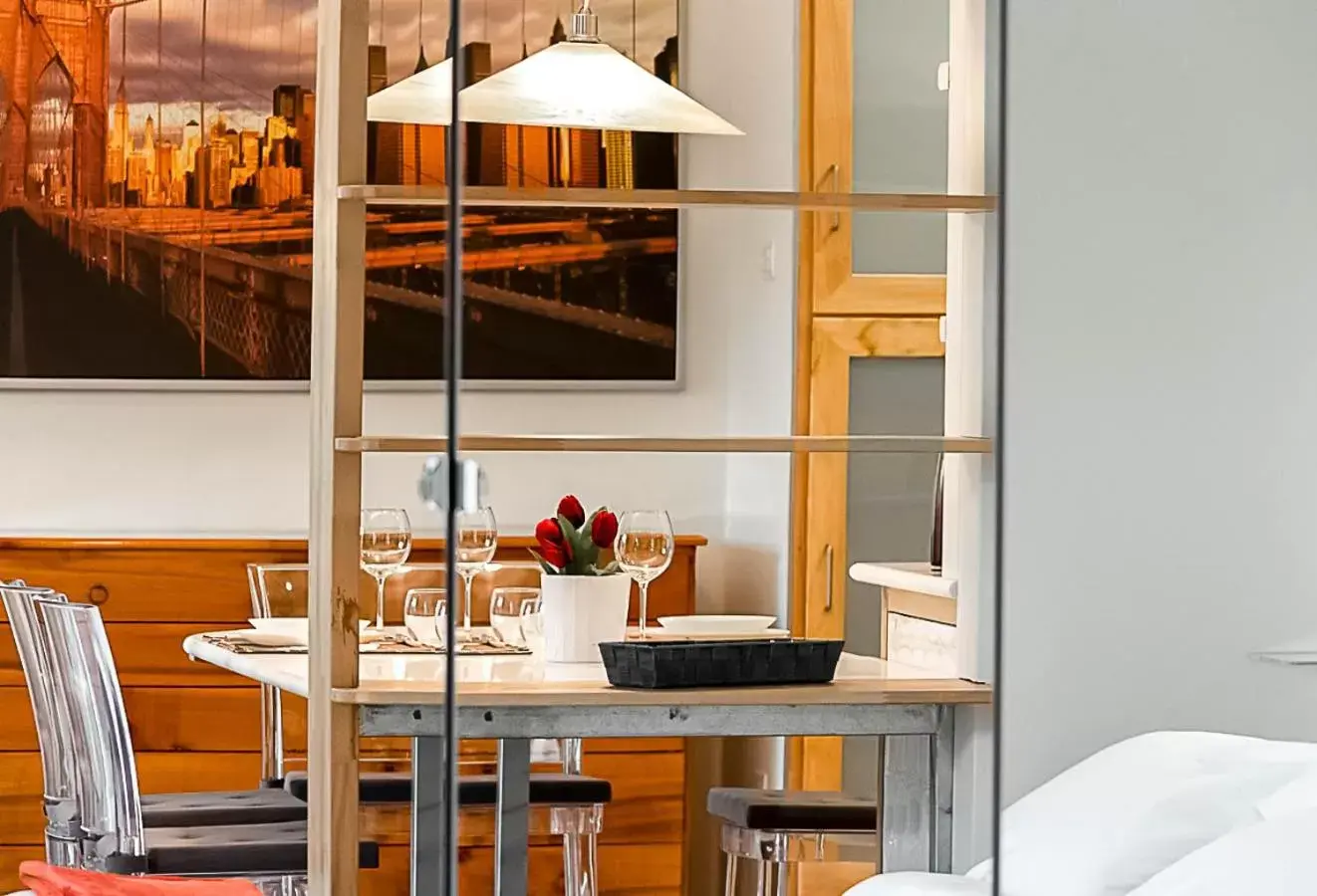 Dining area in Business Hotel