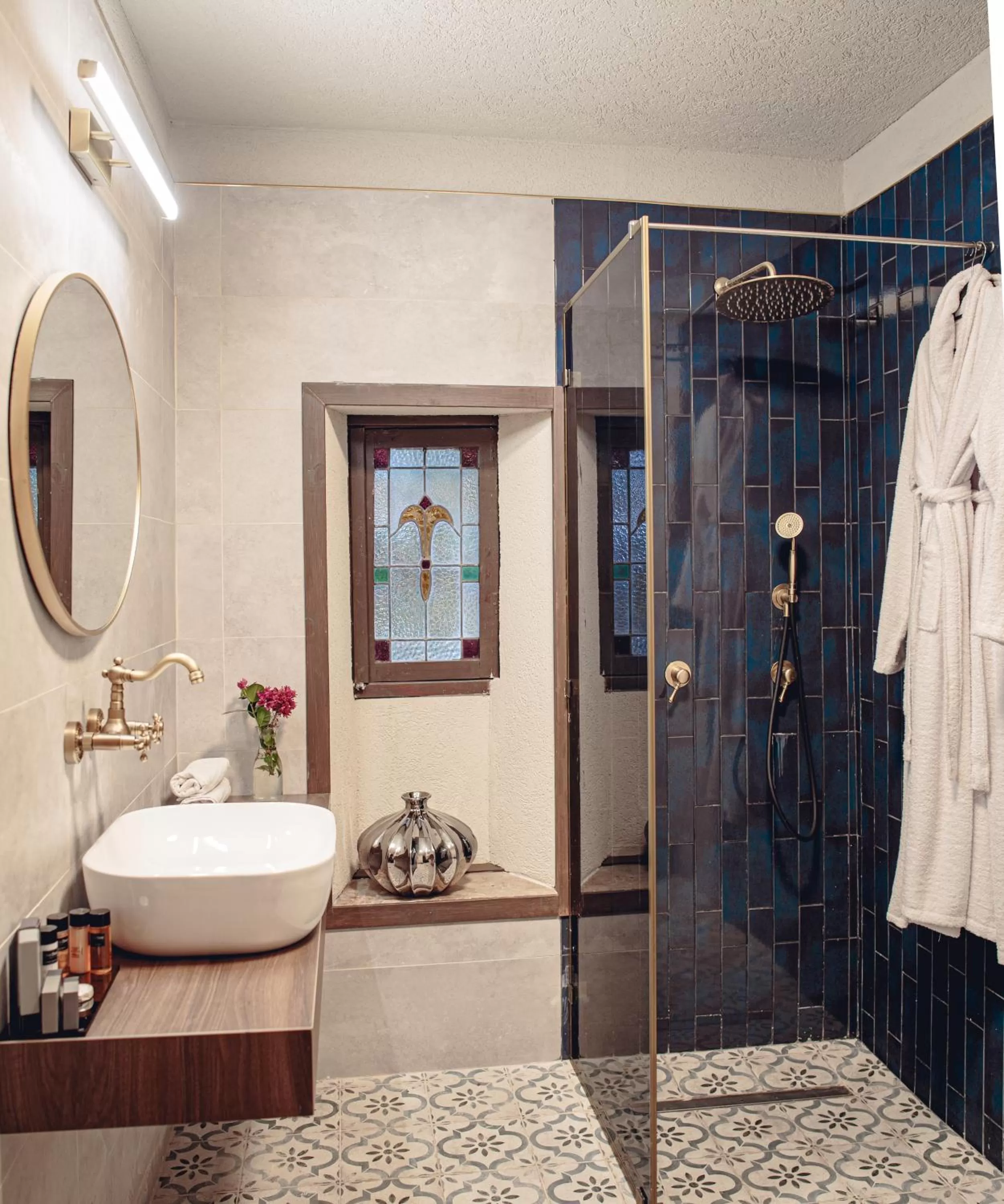 Shower in וילה תהילה המחודש - The new Villa Tehila