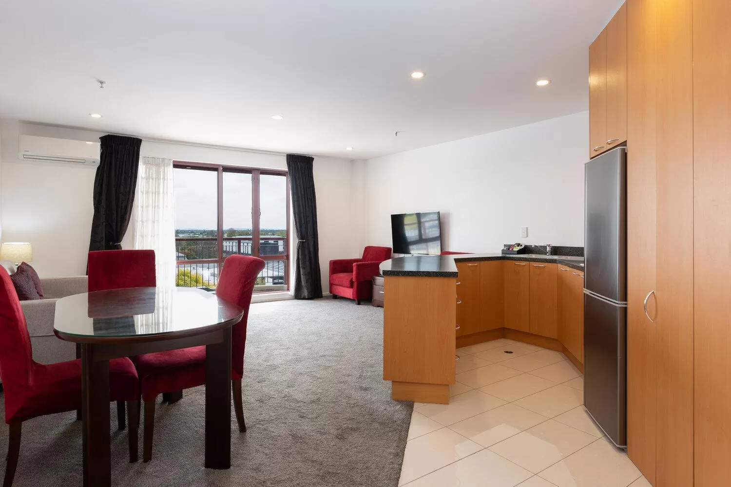 Kitchen or kitchenette in Fino Hotel & Suites