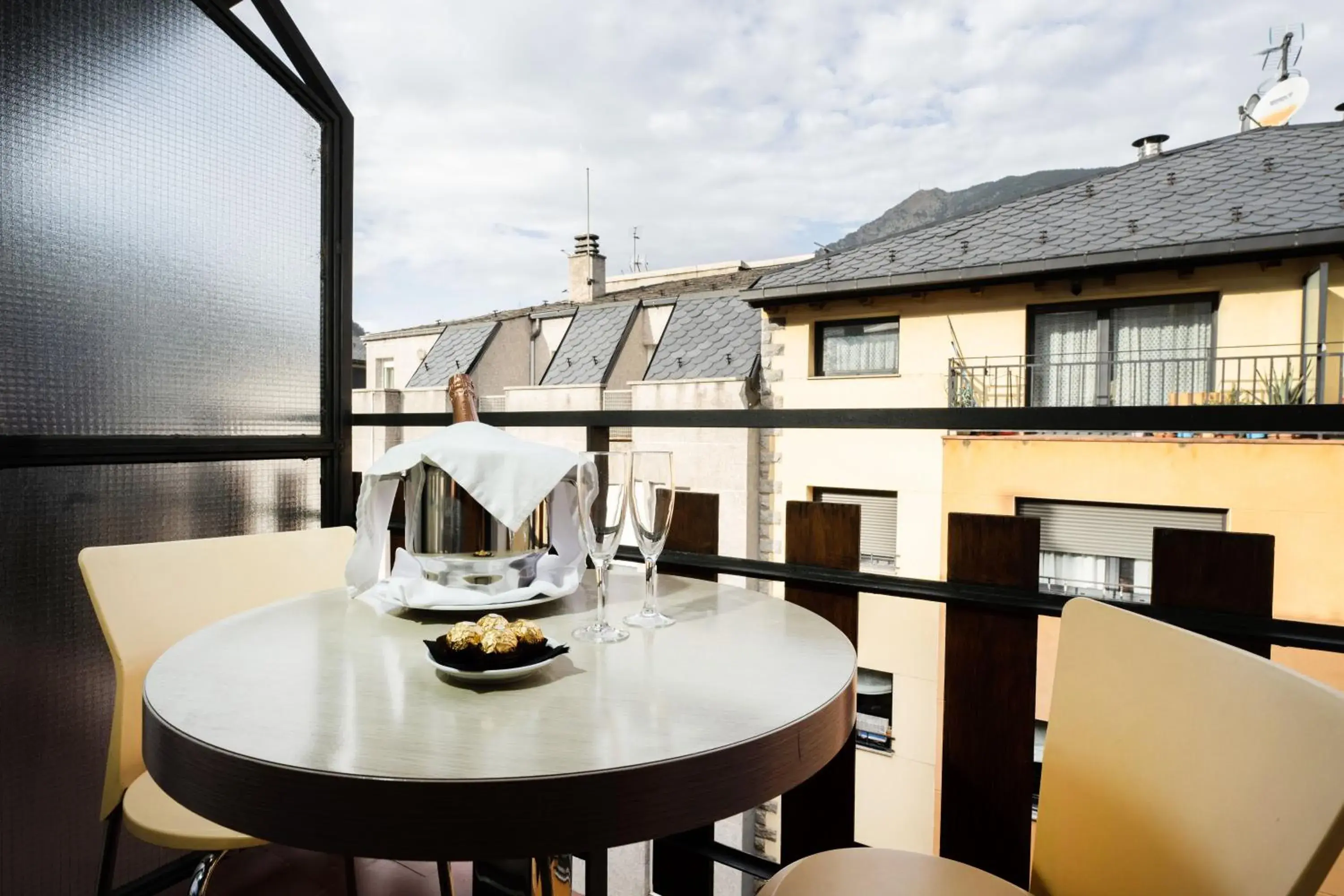 Balcony/Terrace in Hotel & Aparthotel Cosmos