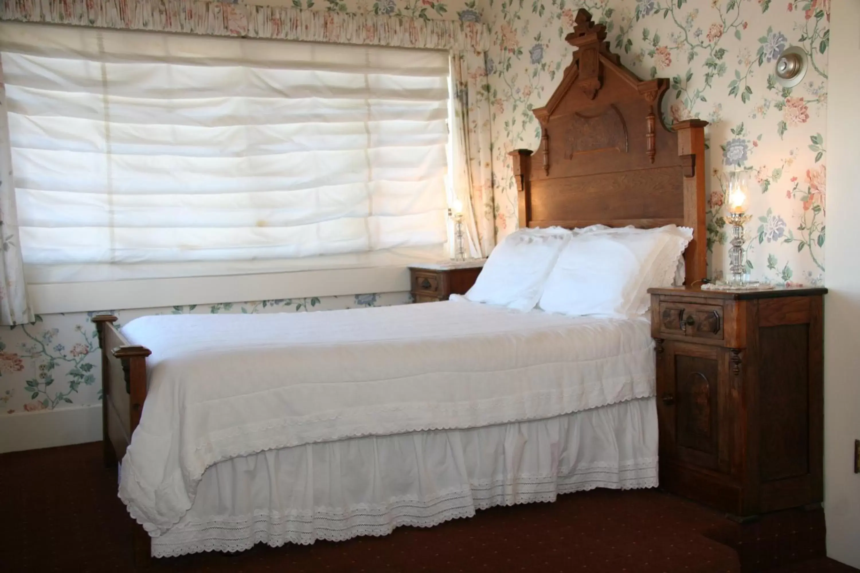 Bed in Martine Inn