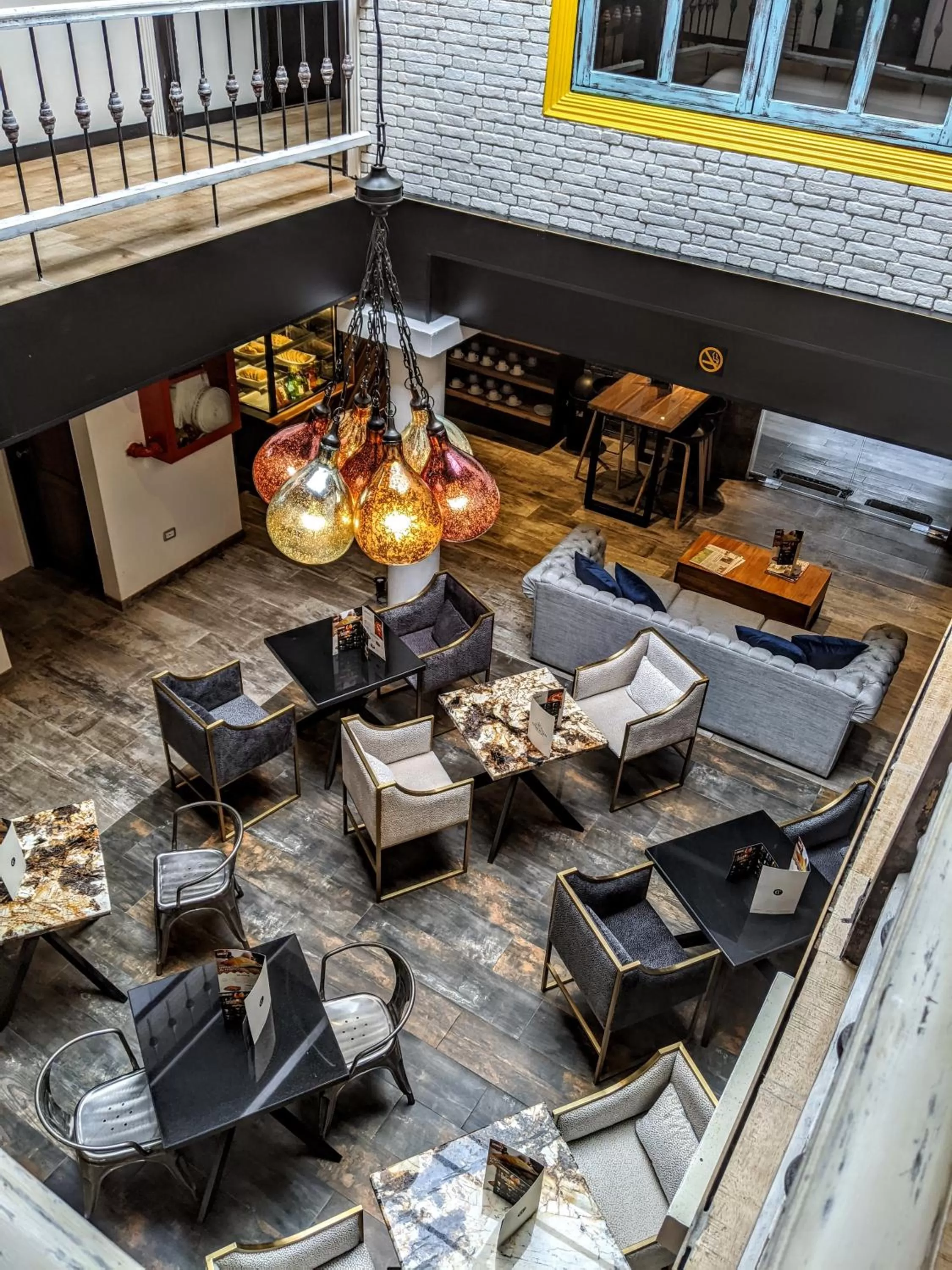 Restaurant/places to eat in Cedros Inn Boutique Hotel