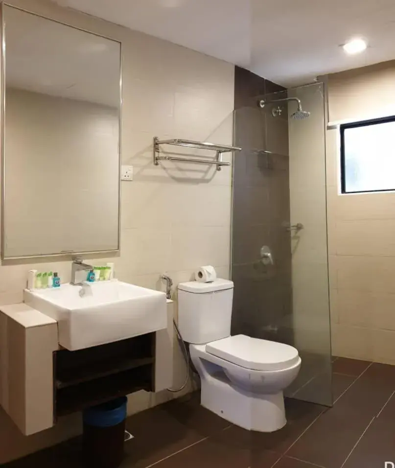 Bathroom in Samsuria Beach Resort & Residence