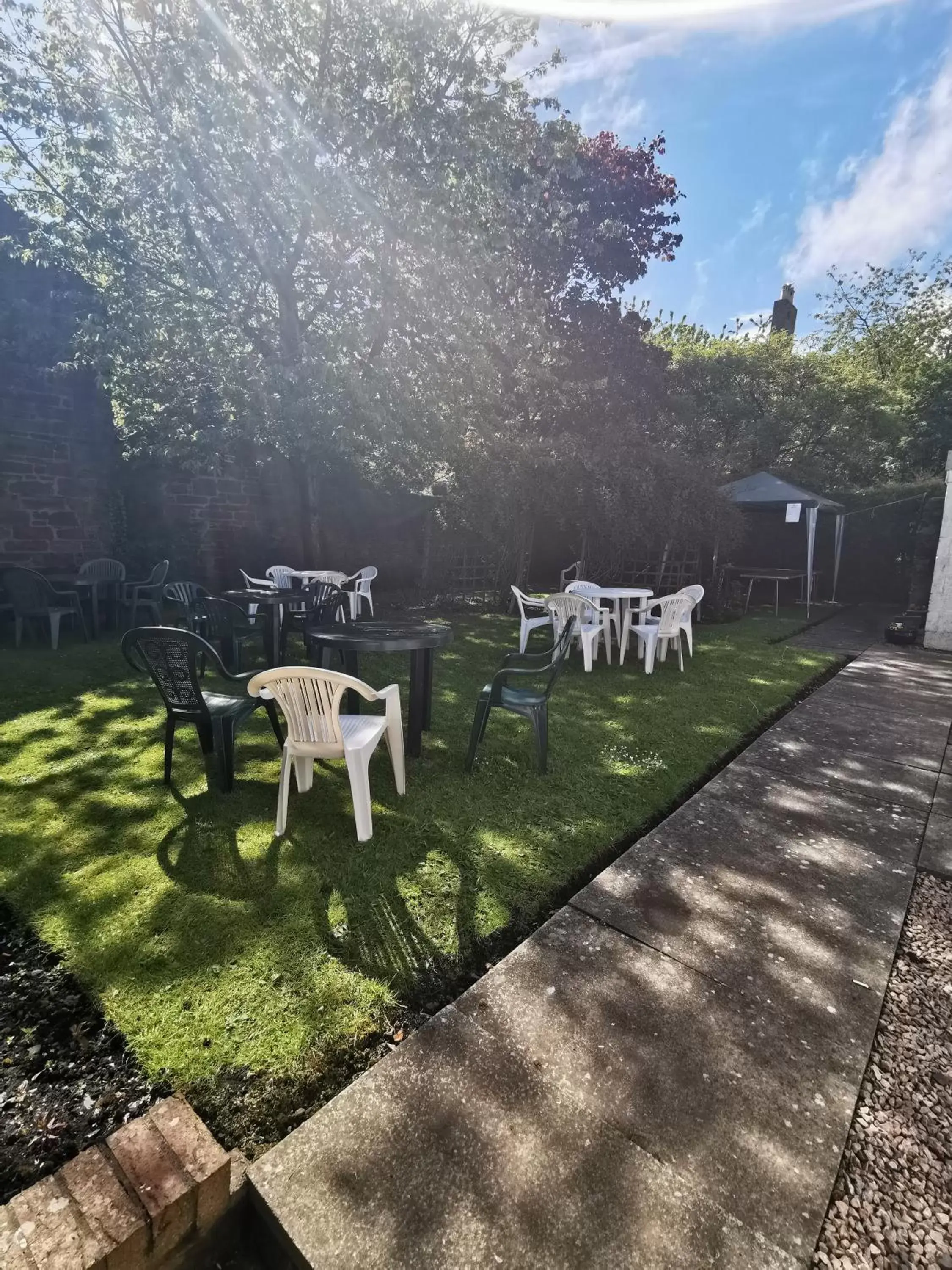 Garden in The George Hotel