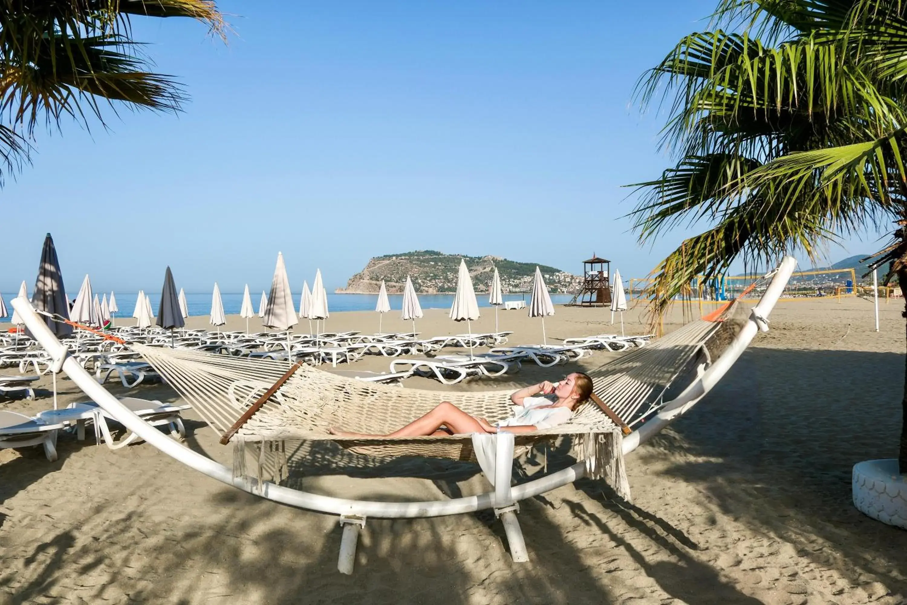 Beach in Blue Wave Suite Hotel