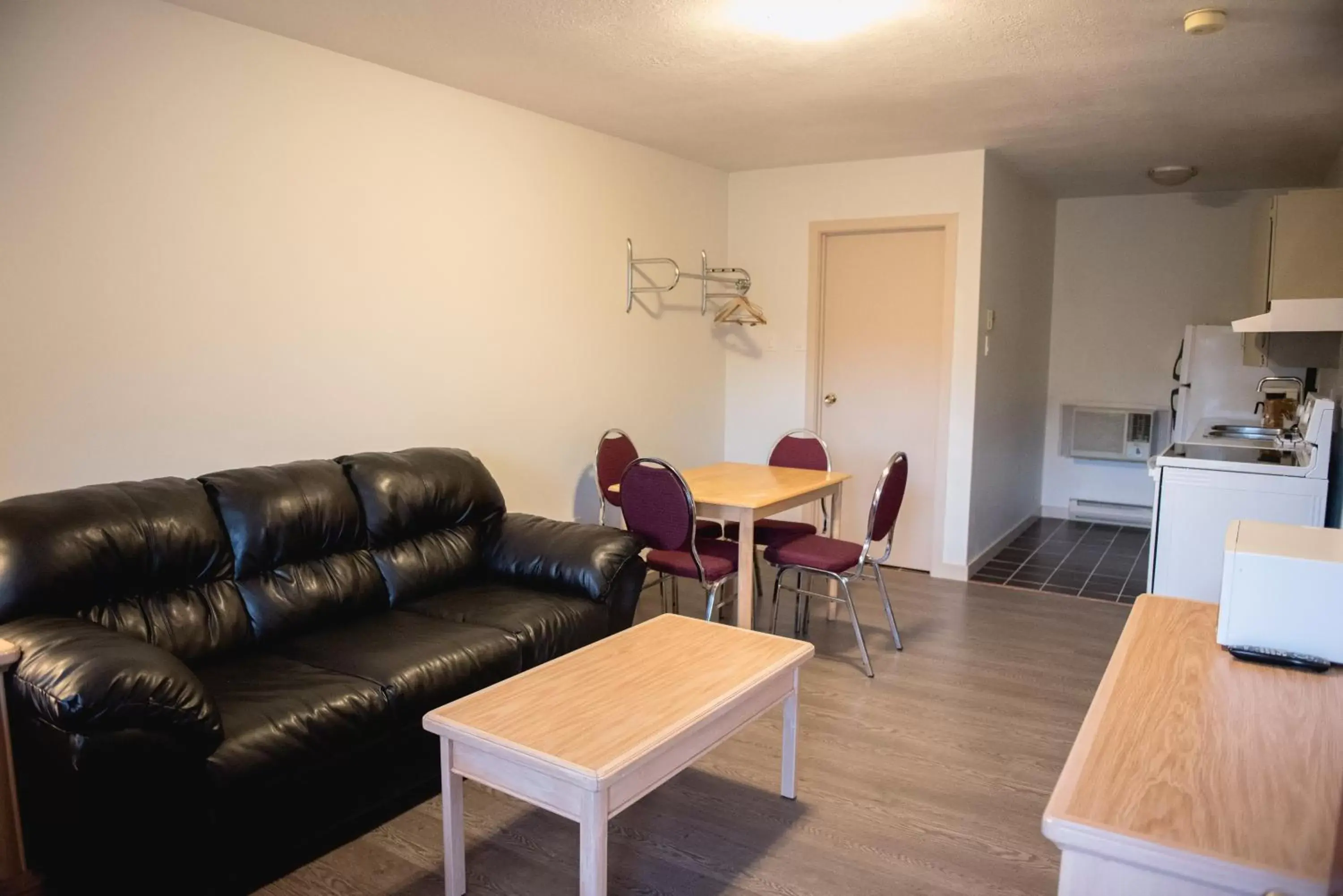 Seating Area in Radium Park Lodge