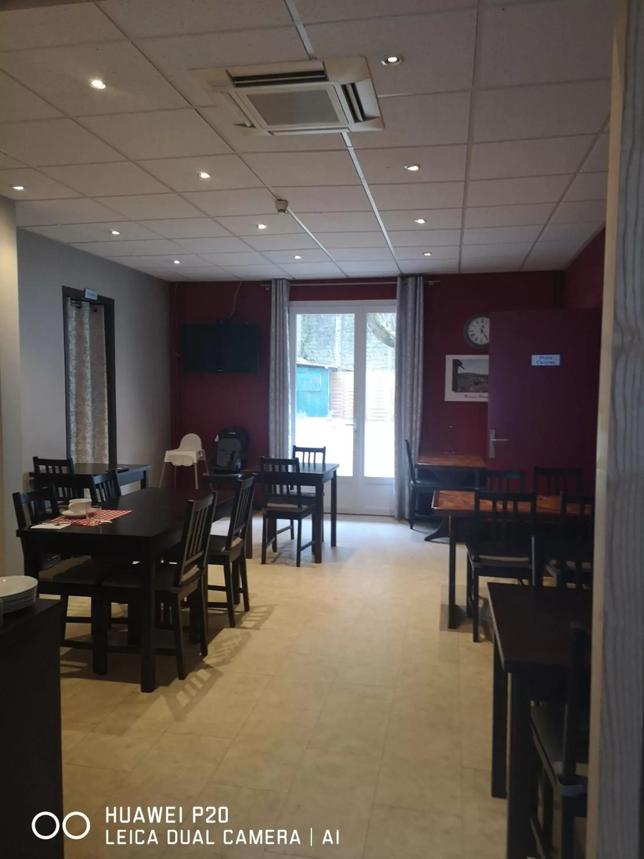 Dining area, Restaurant/Places to Eat in Hôtel Le Memphis