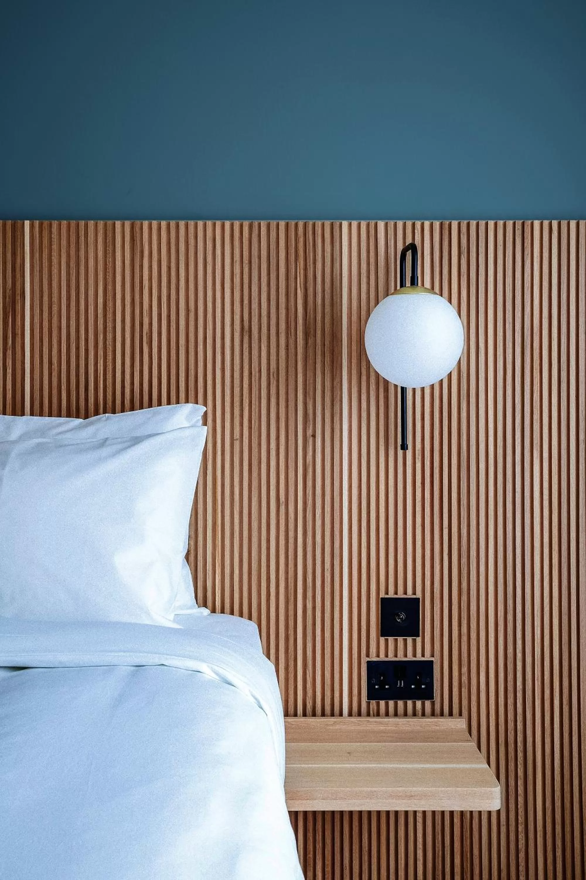 Bed in Mollie's Motel & Diner Oxfordshire