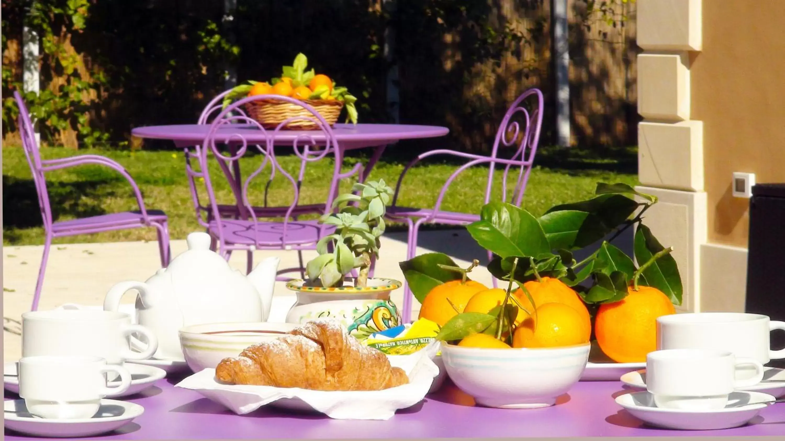 Patio, Breakfast in Hotel La Corte Del Sole