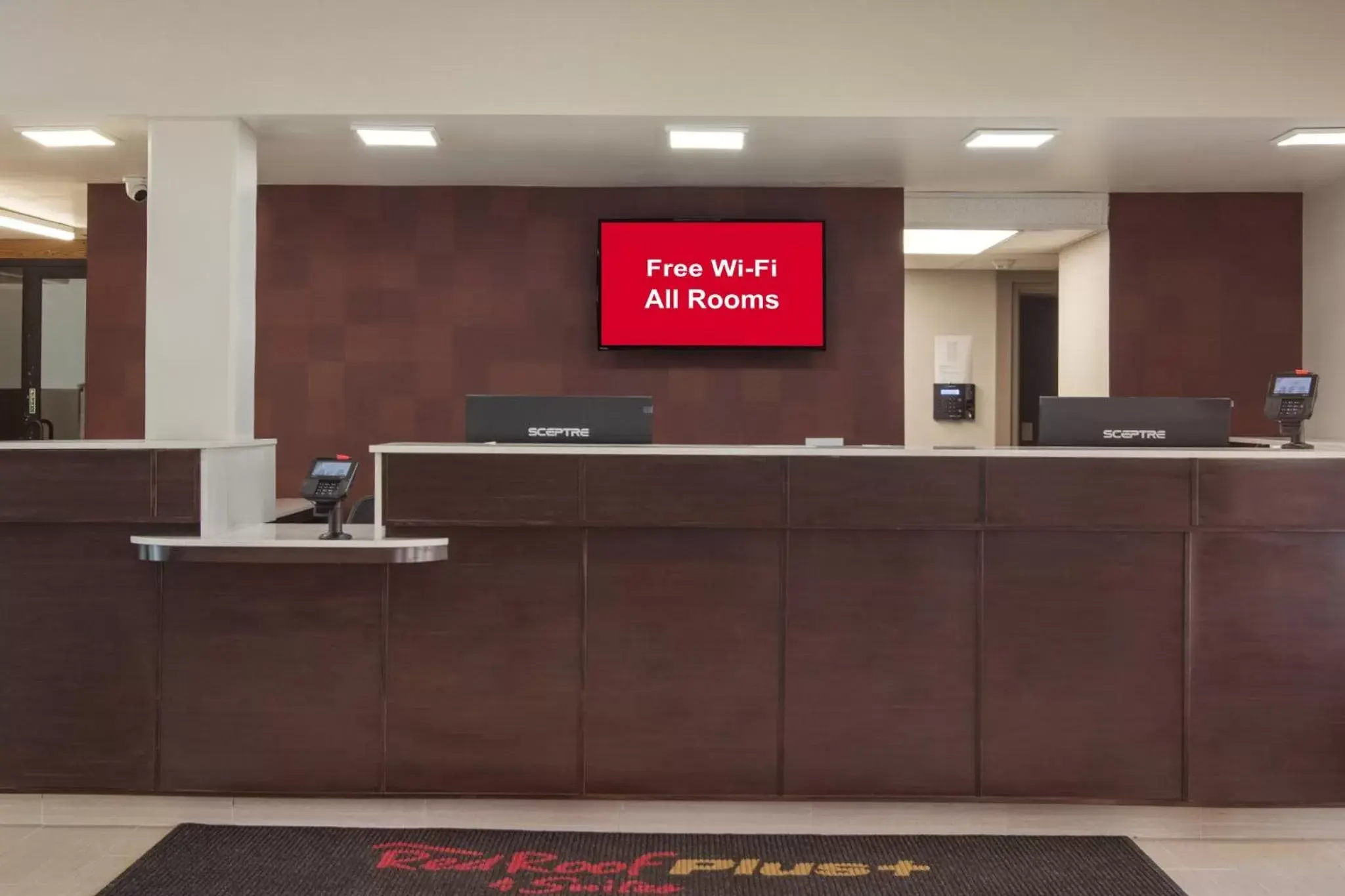 Lobby or reception, Lobby/Reception in Red Roof Inn PLUS & Suites Erie