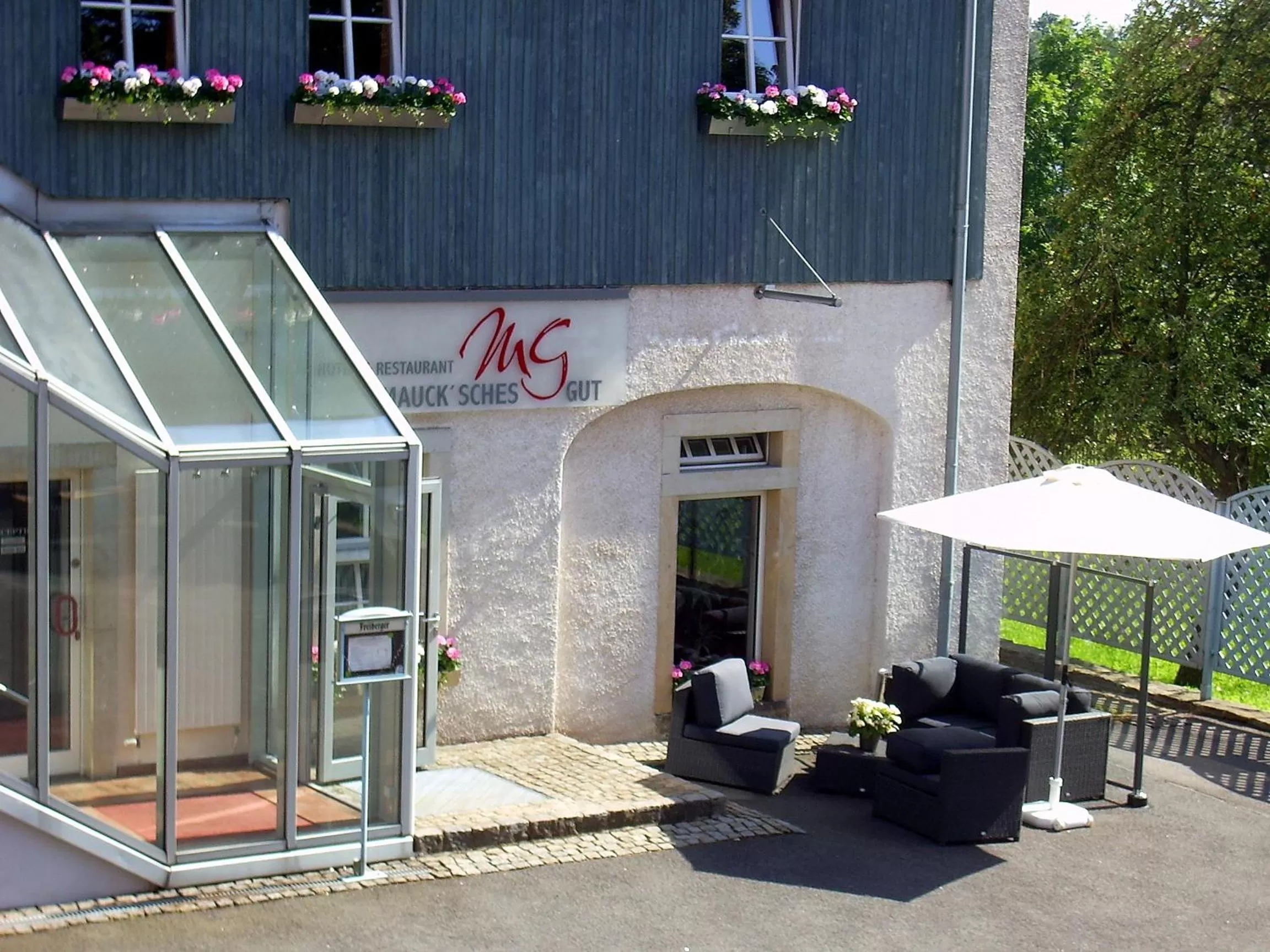 Facade/entrance in Hotel Maucksches Gut