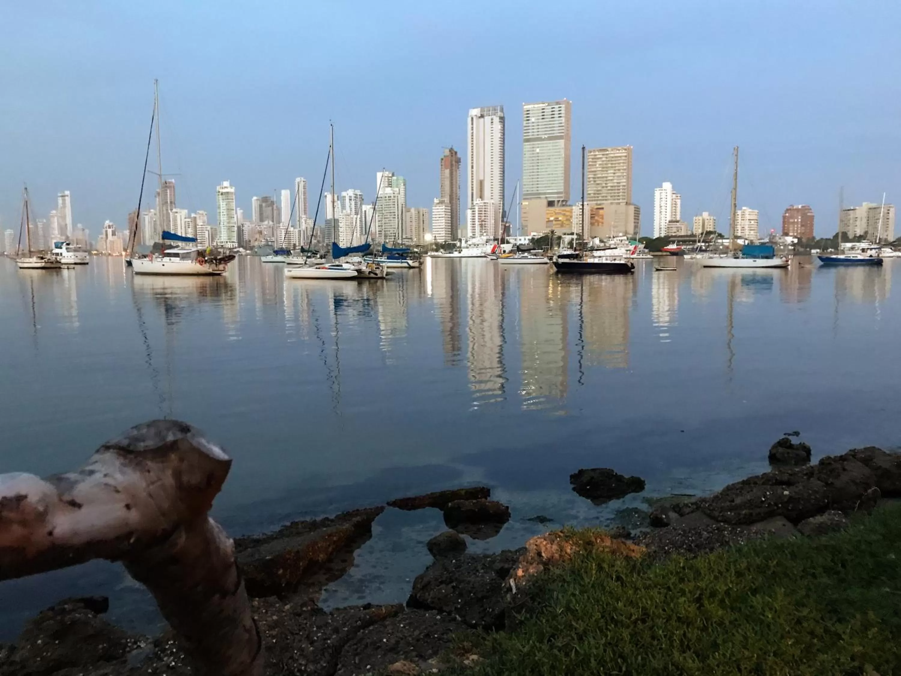 Neighbourhood in Mansion Bahia Manga