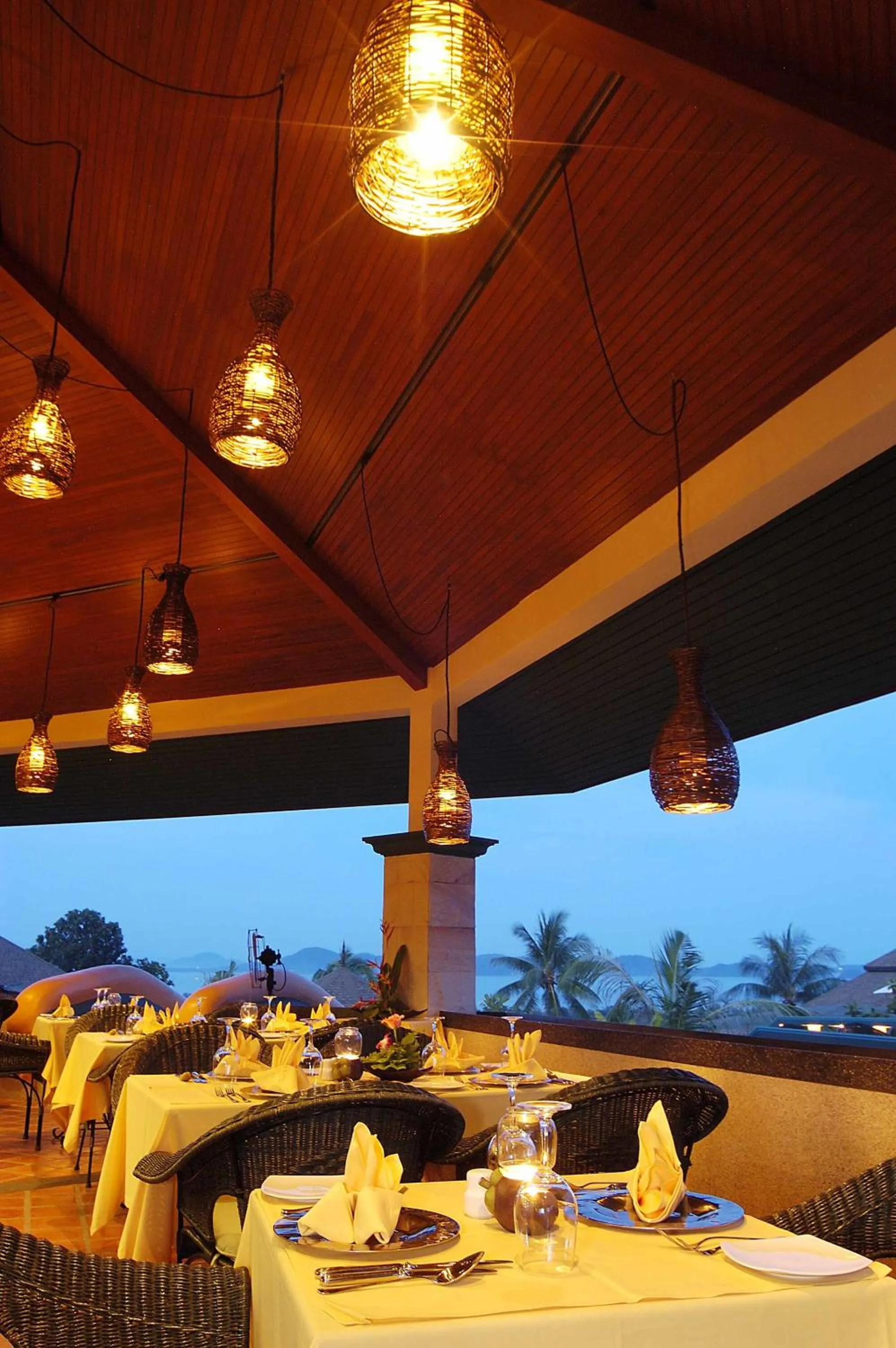 Restaurant/places to eat in Mangosteen Ayurveda & Wellness Resort - SHA Plus