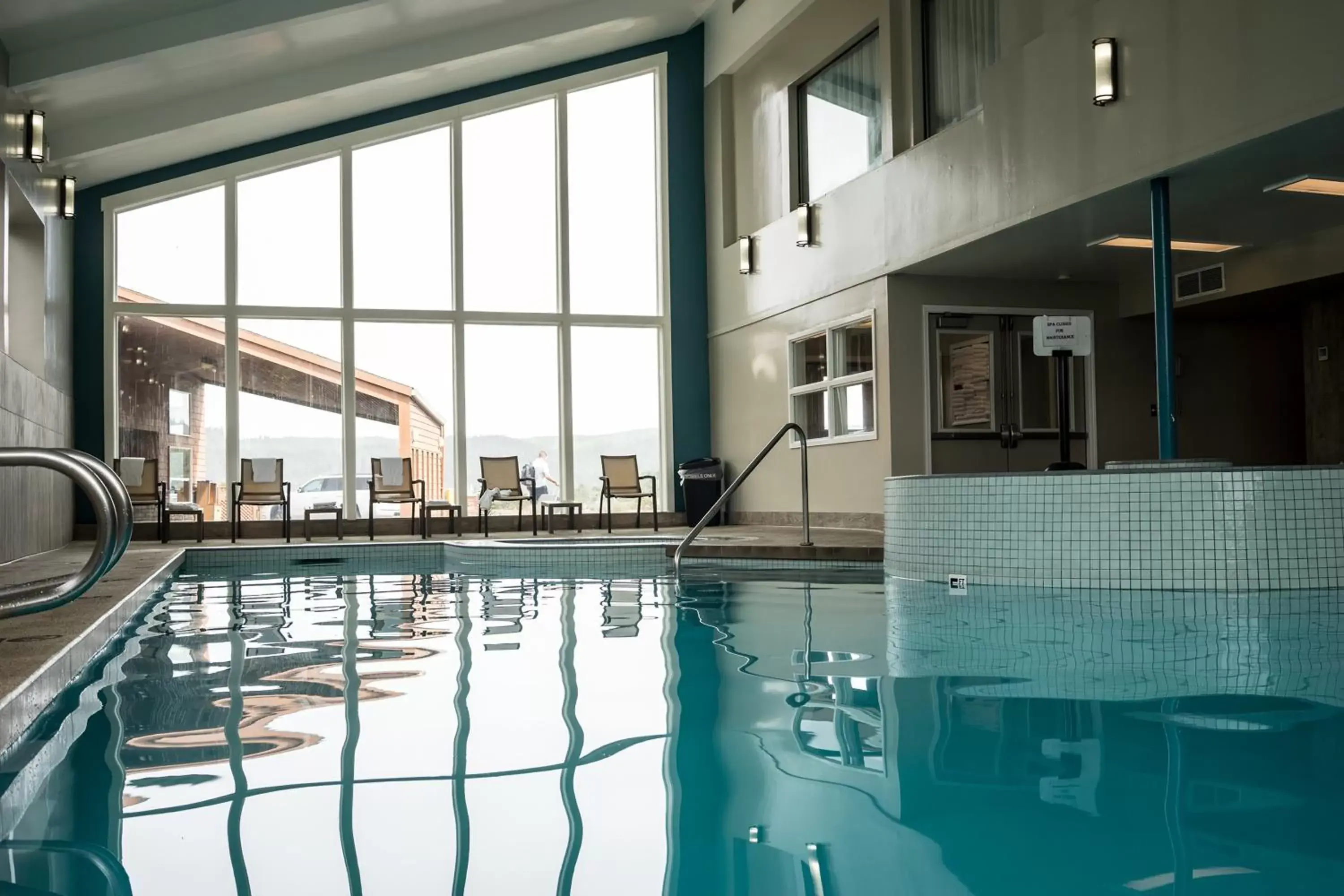 Swimming Pool in Hallmark Resort in Cannon Beach