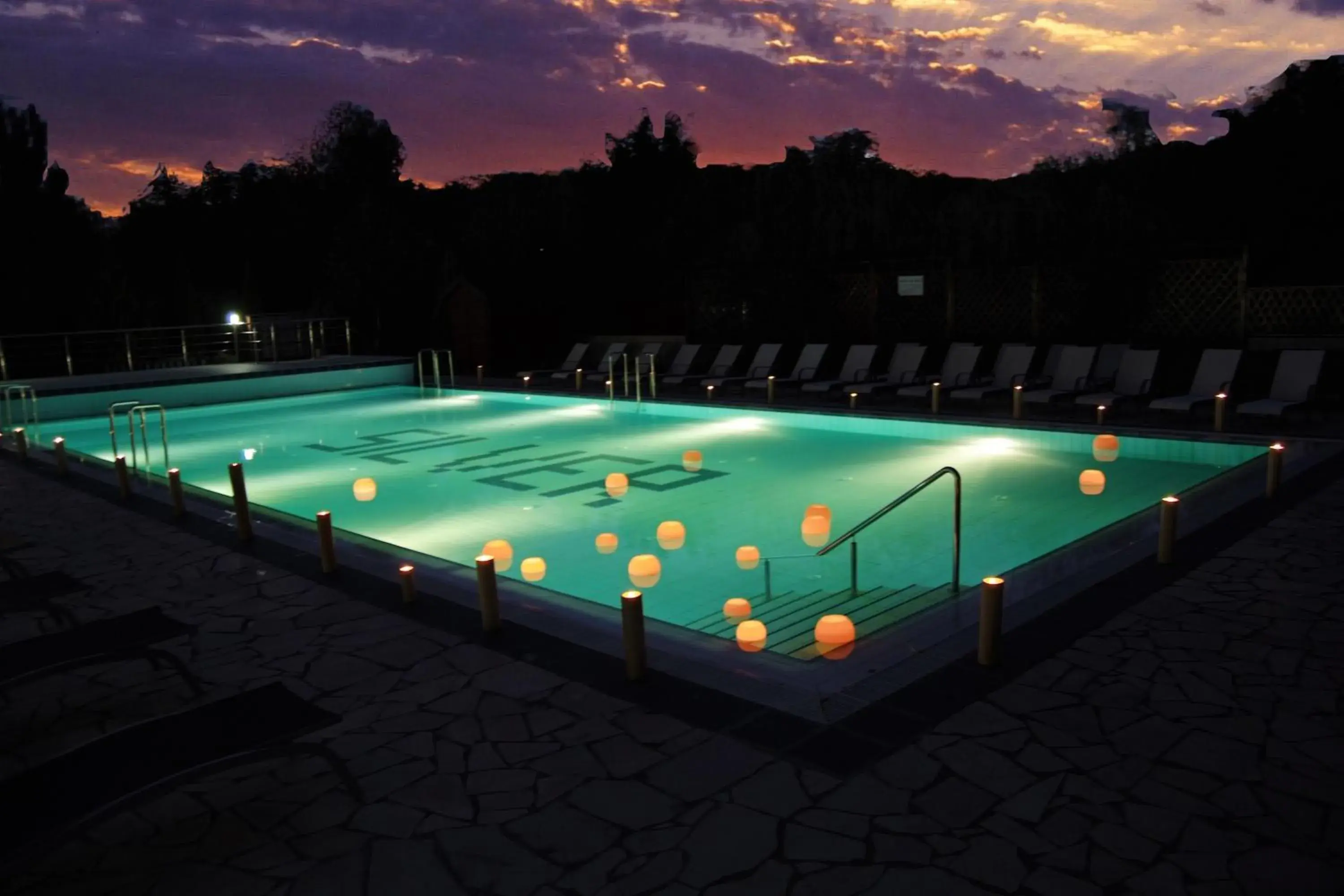 Swimming Pool in Silver Residence