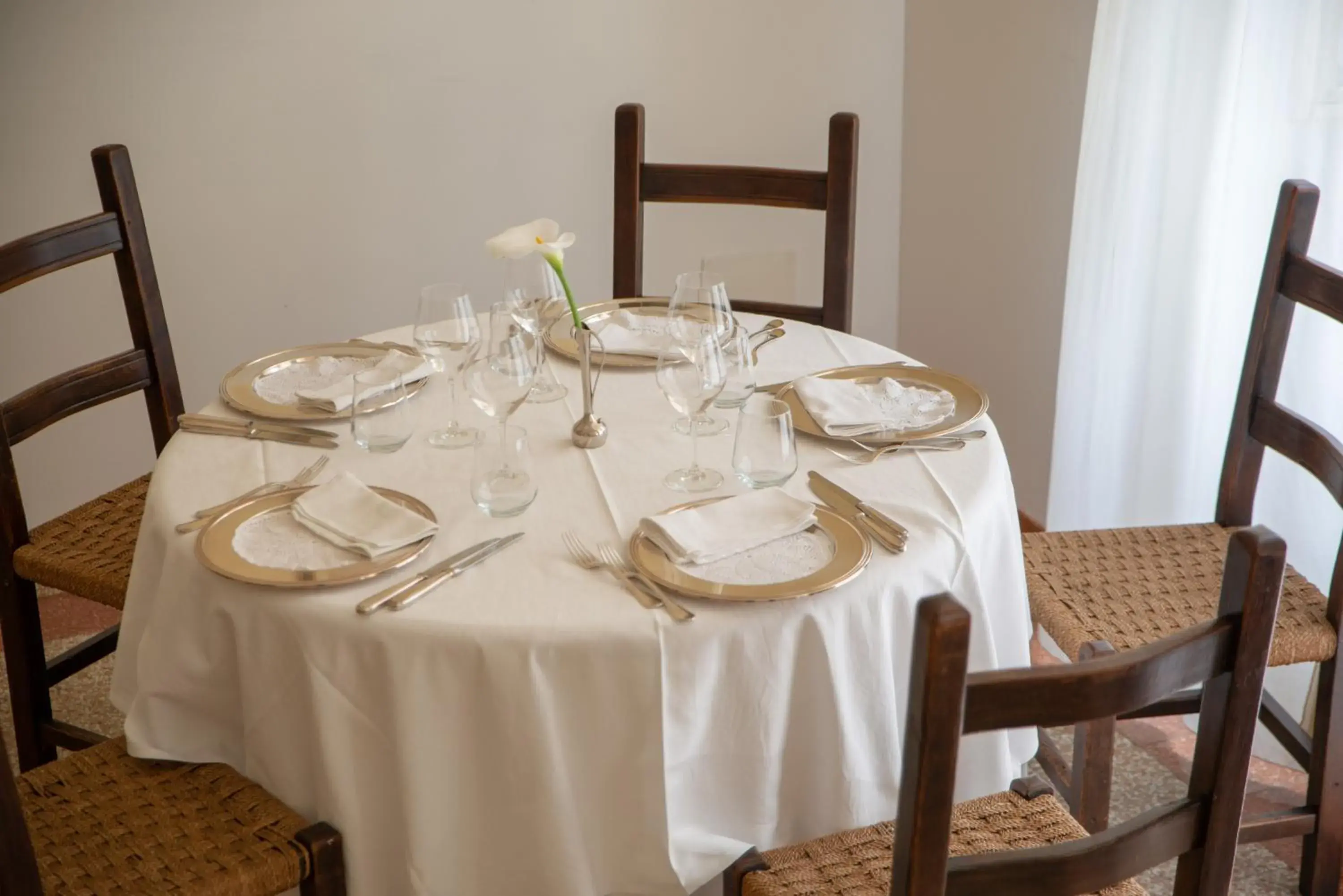 Restaurant/Places to Eat in Il Convento