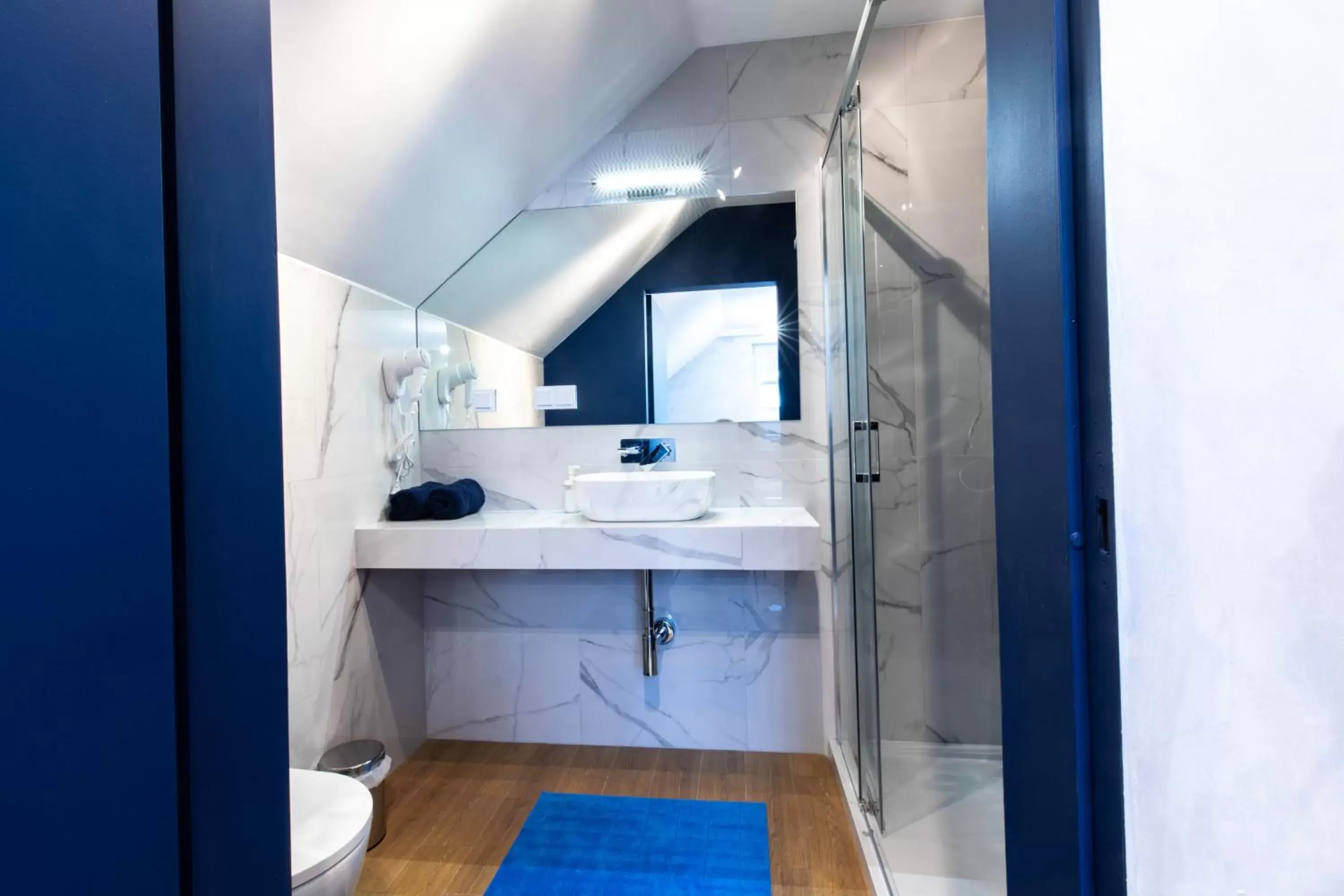 Large Twin Room in Stylowe Apartamenty Plewiska Large Twin Room in Stylowe Apartamenty Plewiska