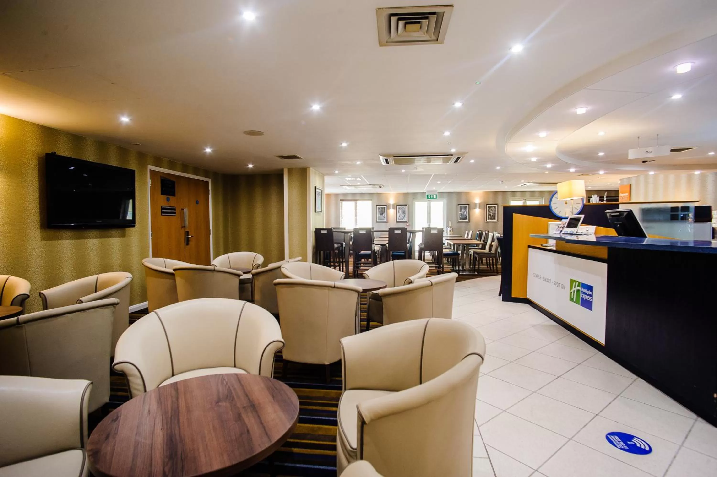 Property building in Holiday Inn Express Canterbury by IHG