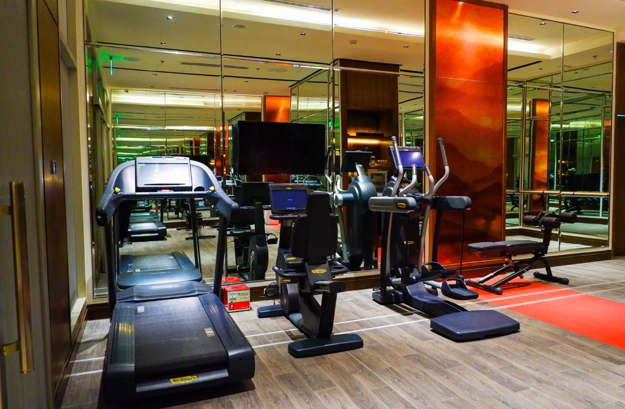 Fitness centre/facilities in Admiral Hotel Manila - MGallery Collection