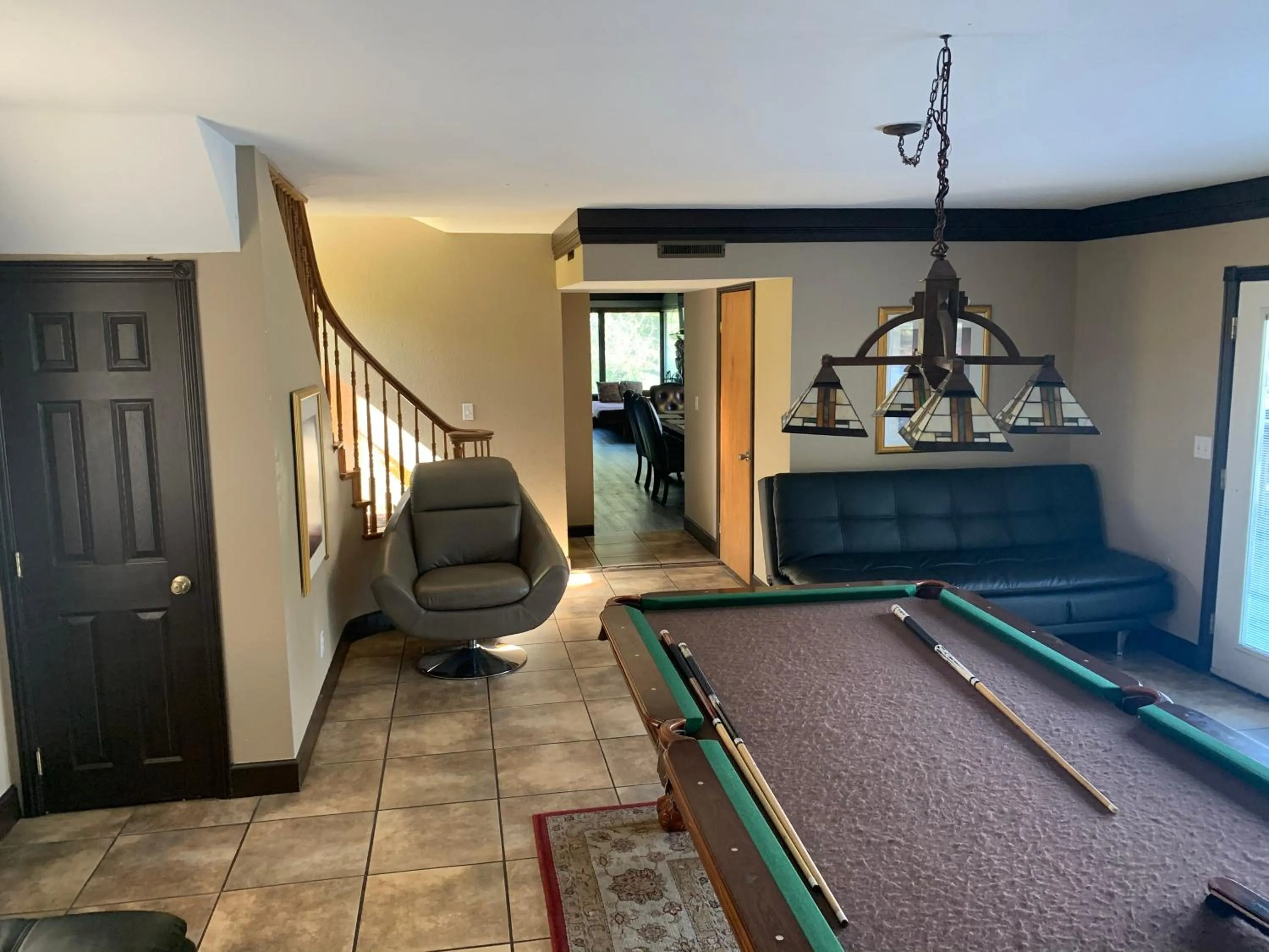 Mountain Trail Lodge and Vacation Rentals