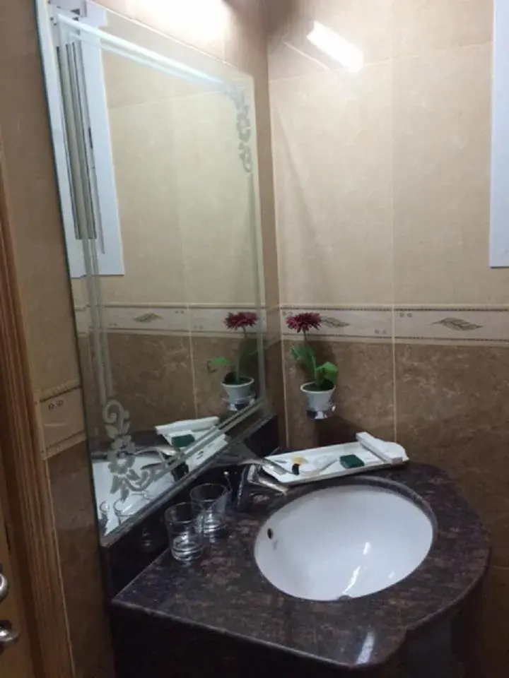 Toilet, Bathroom in Doha Dynasty Hotel