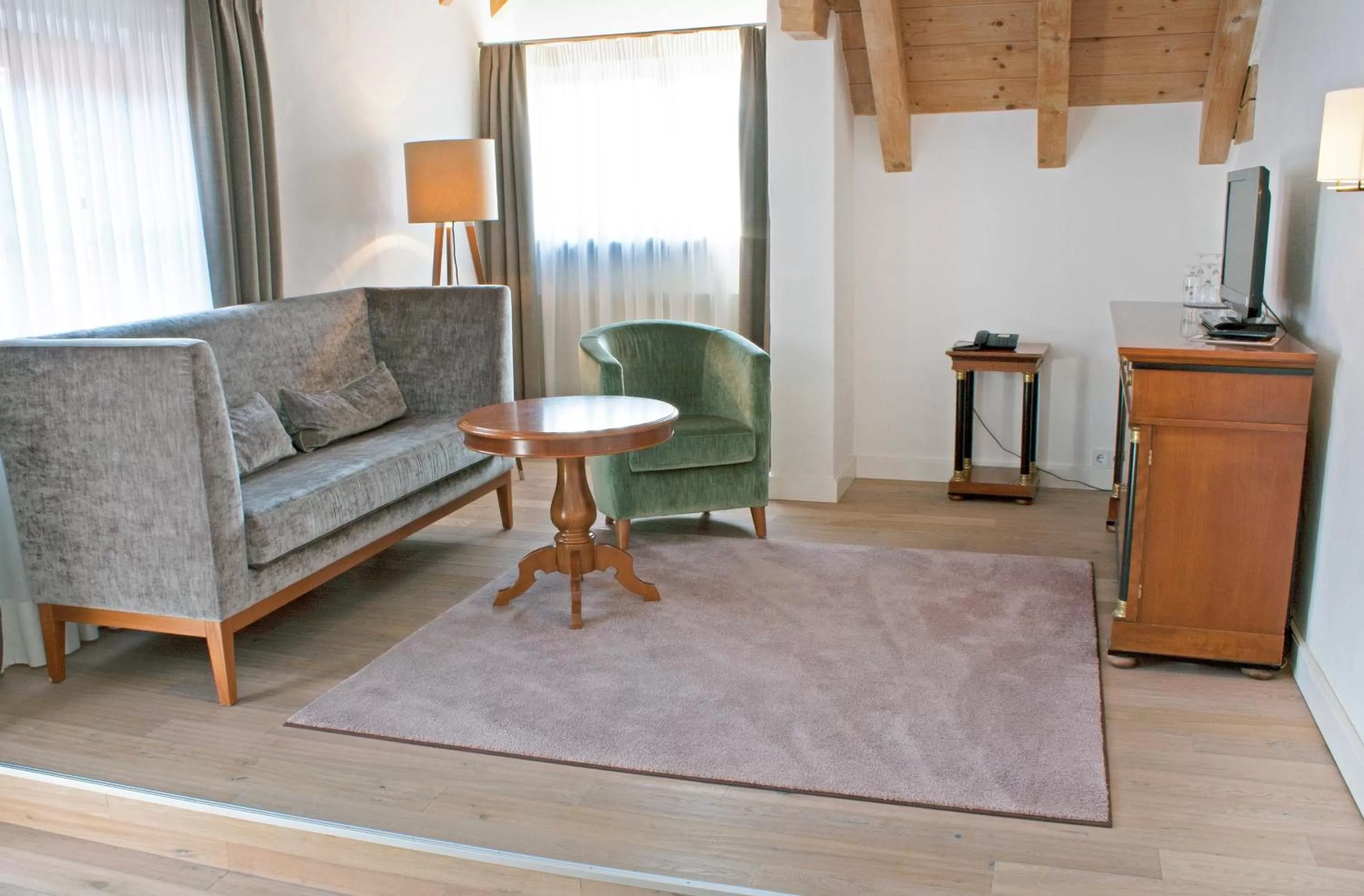 Living room in Hotel Bayerischer Hof