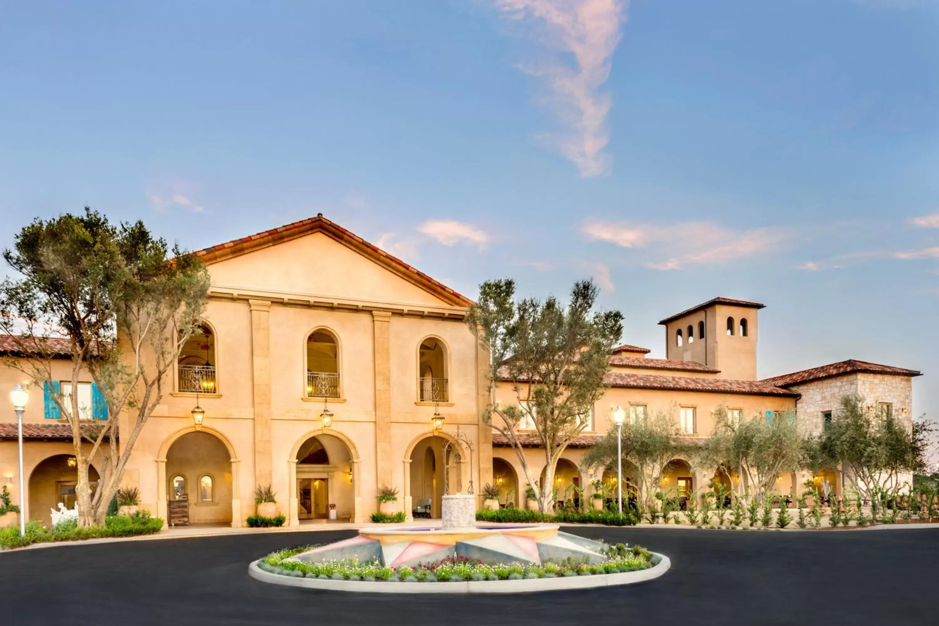 Facade/entrance, Property Building in Allegretto Vineyard Resort Paso Robles