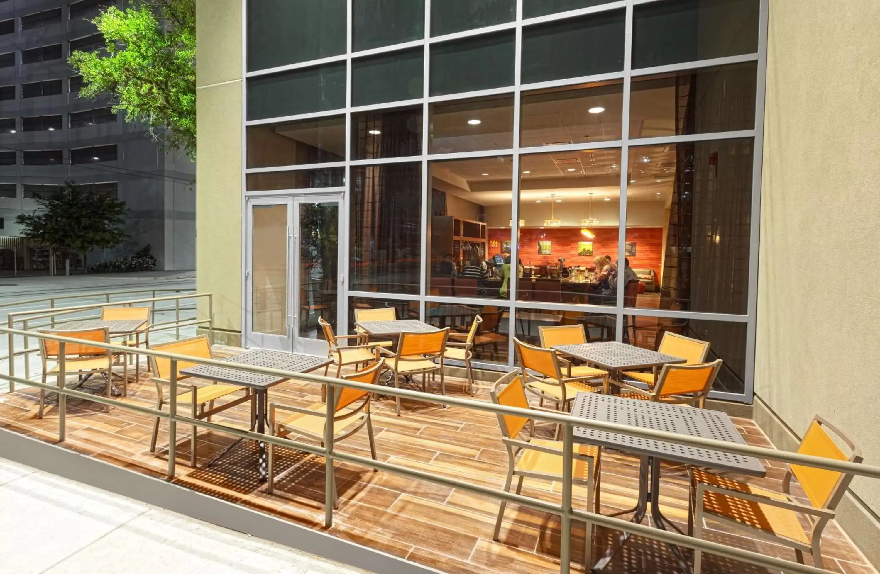 Patio in Homewood Suites by Hilton Houston Downtown
