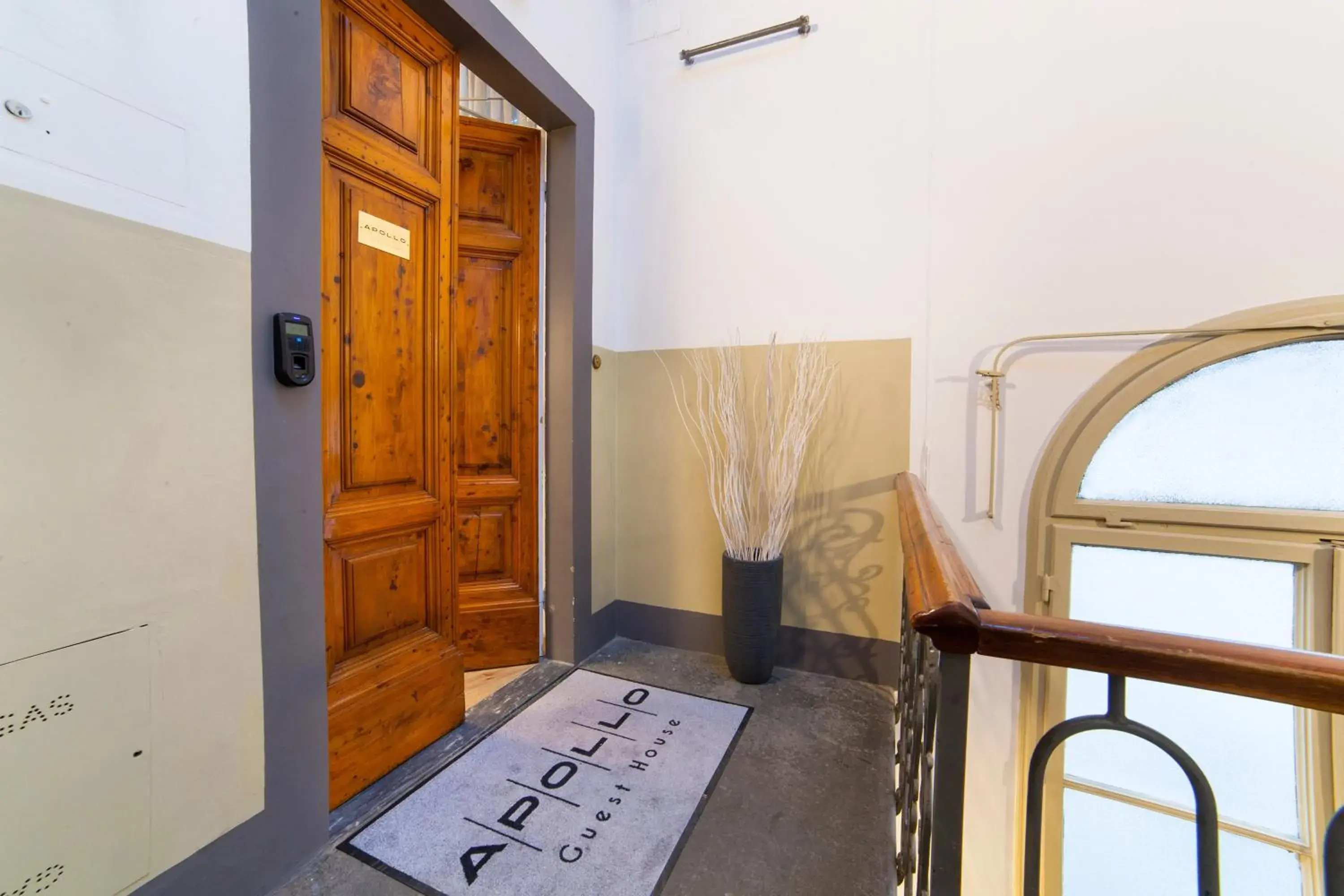 Facade/entrance in Apollo Guest House