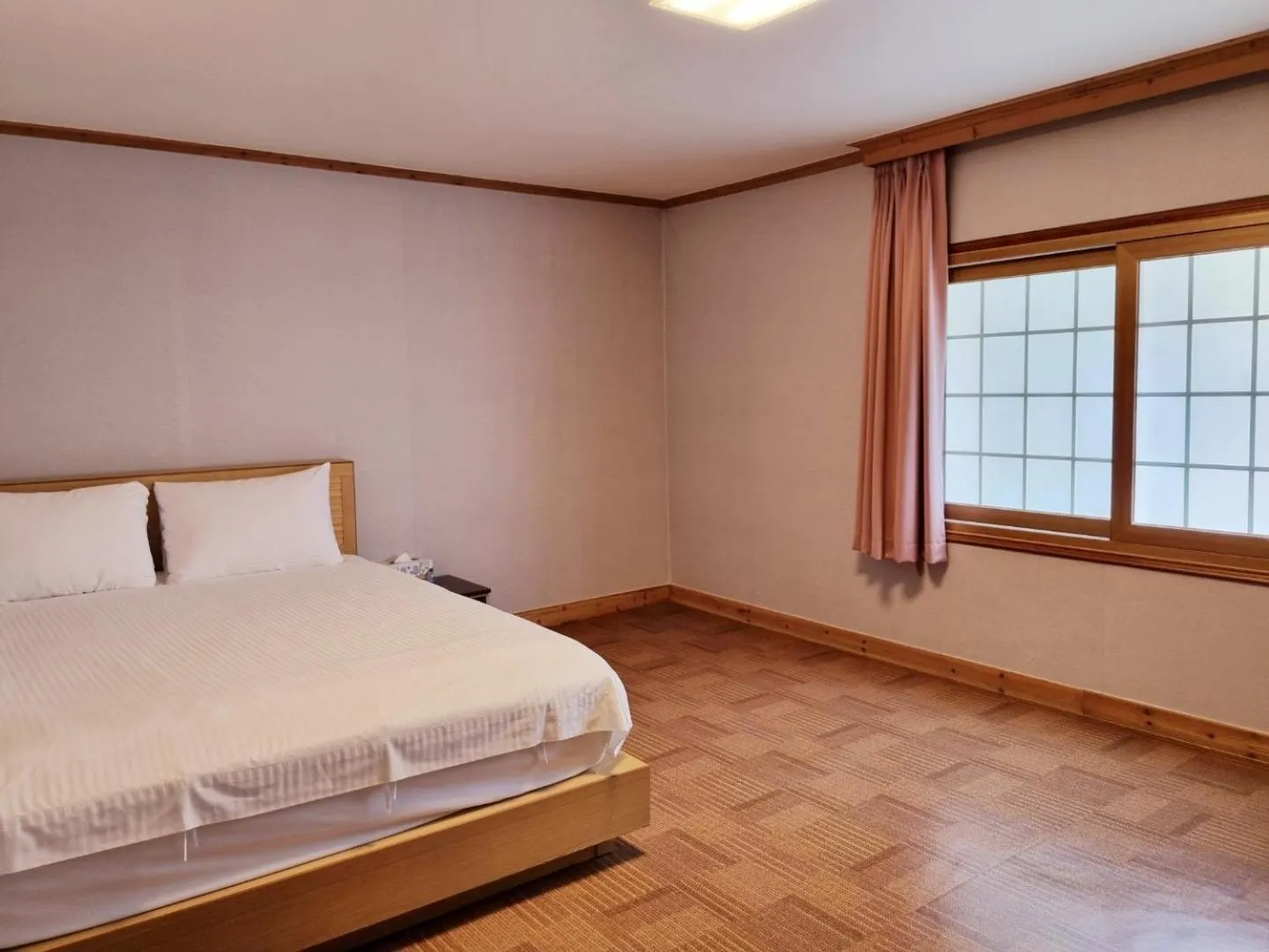 Decorative detail in Hotel G