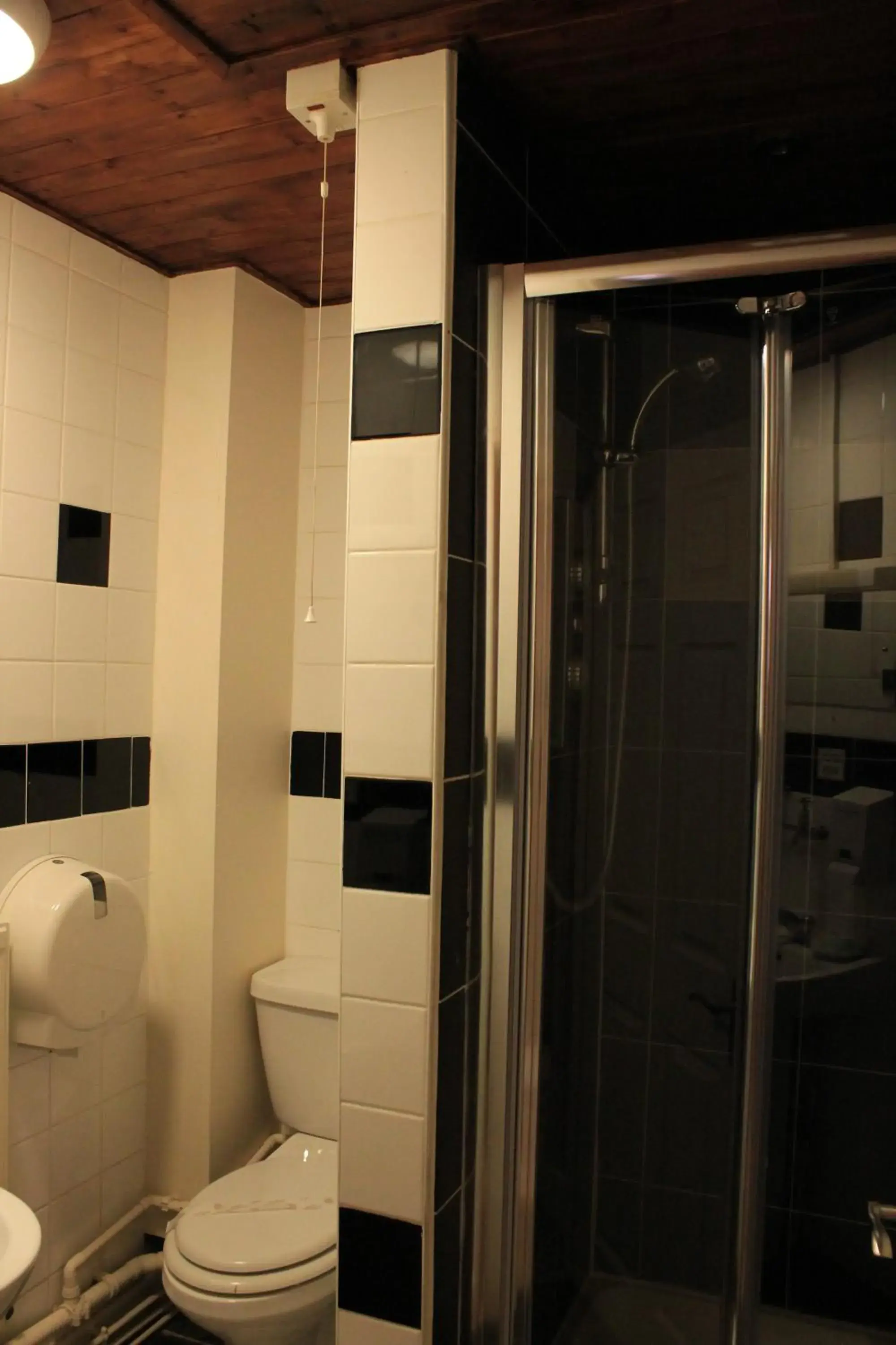 Bathroom in Skylark Guest House