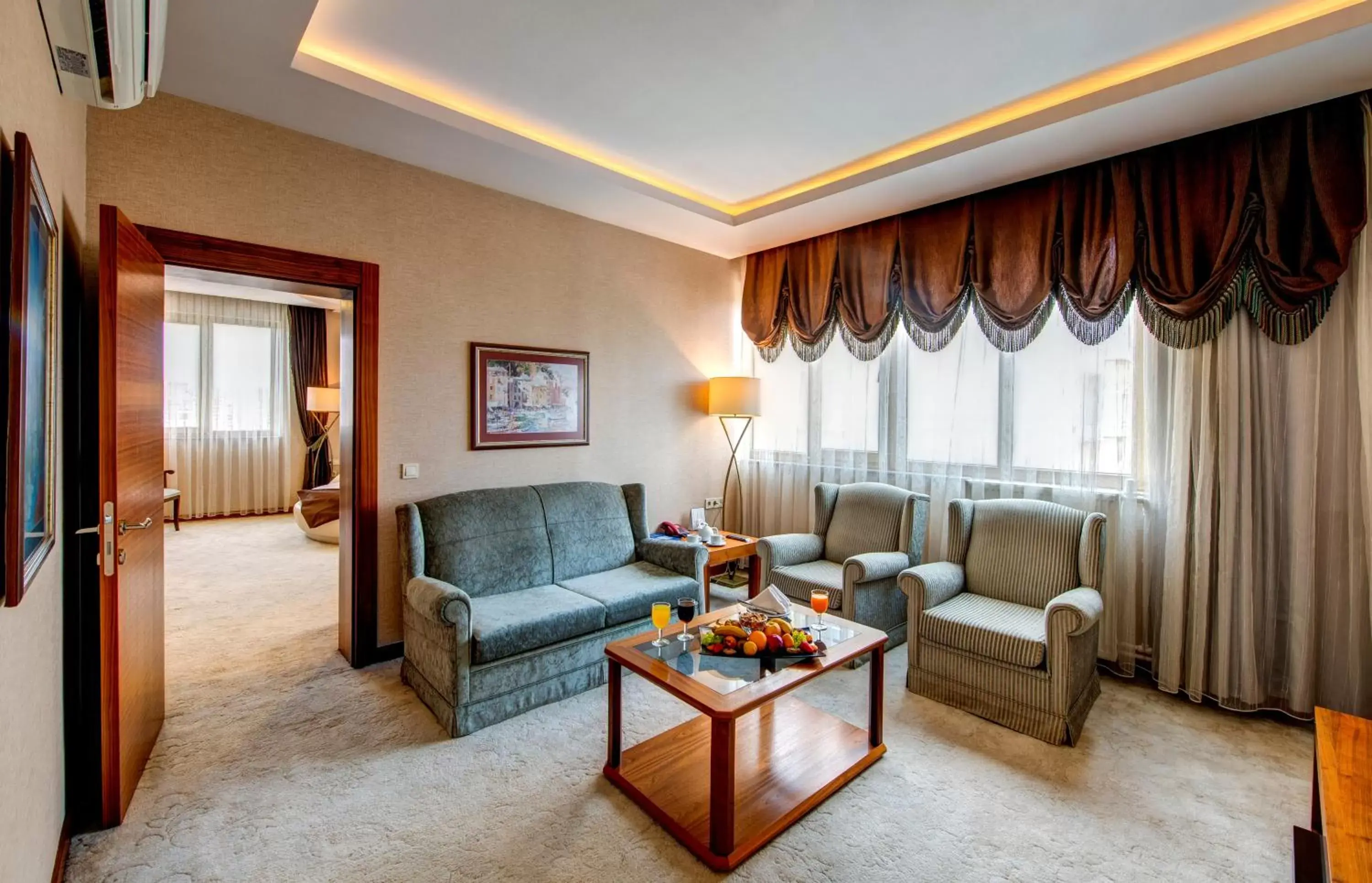 TV and multimedia, Seating Area in Bera Konya Hotel