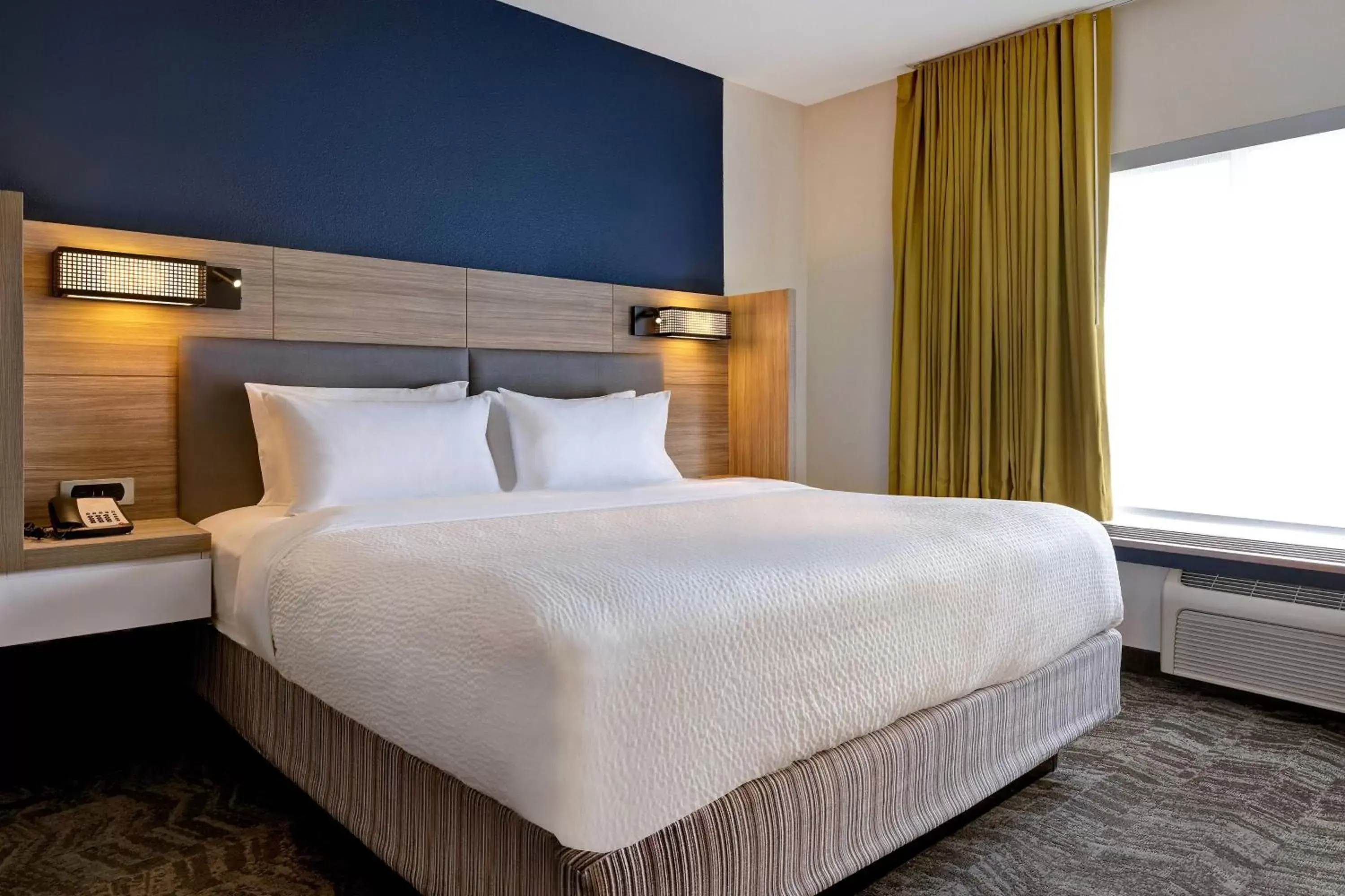 Bedroom, Bed in SpringHill Suites by Marriott Las Cruces