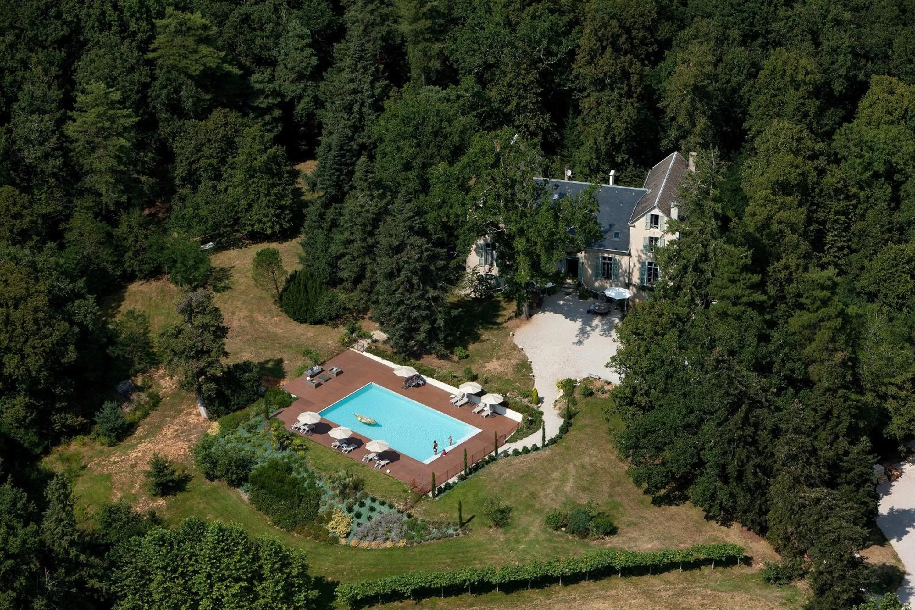 Bird's eye view in Domaine Le Castelet