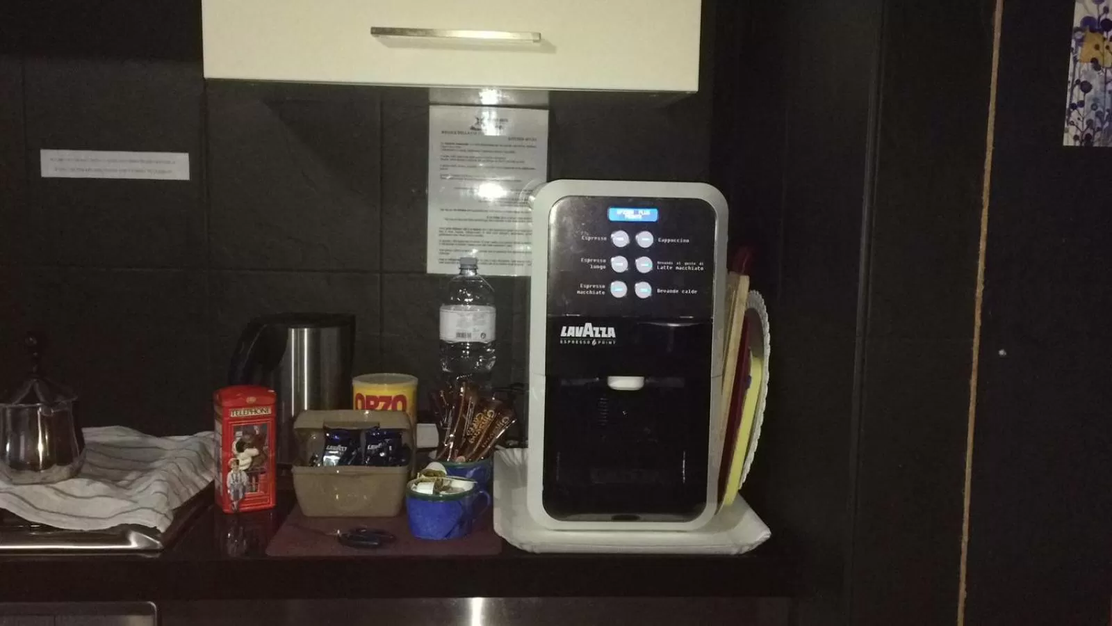 Coffee/tea facilities in Il Mulino di Amleto - Bed and Breakfast letterario