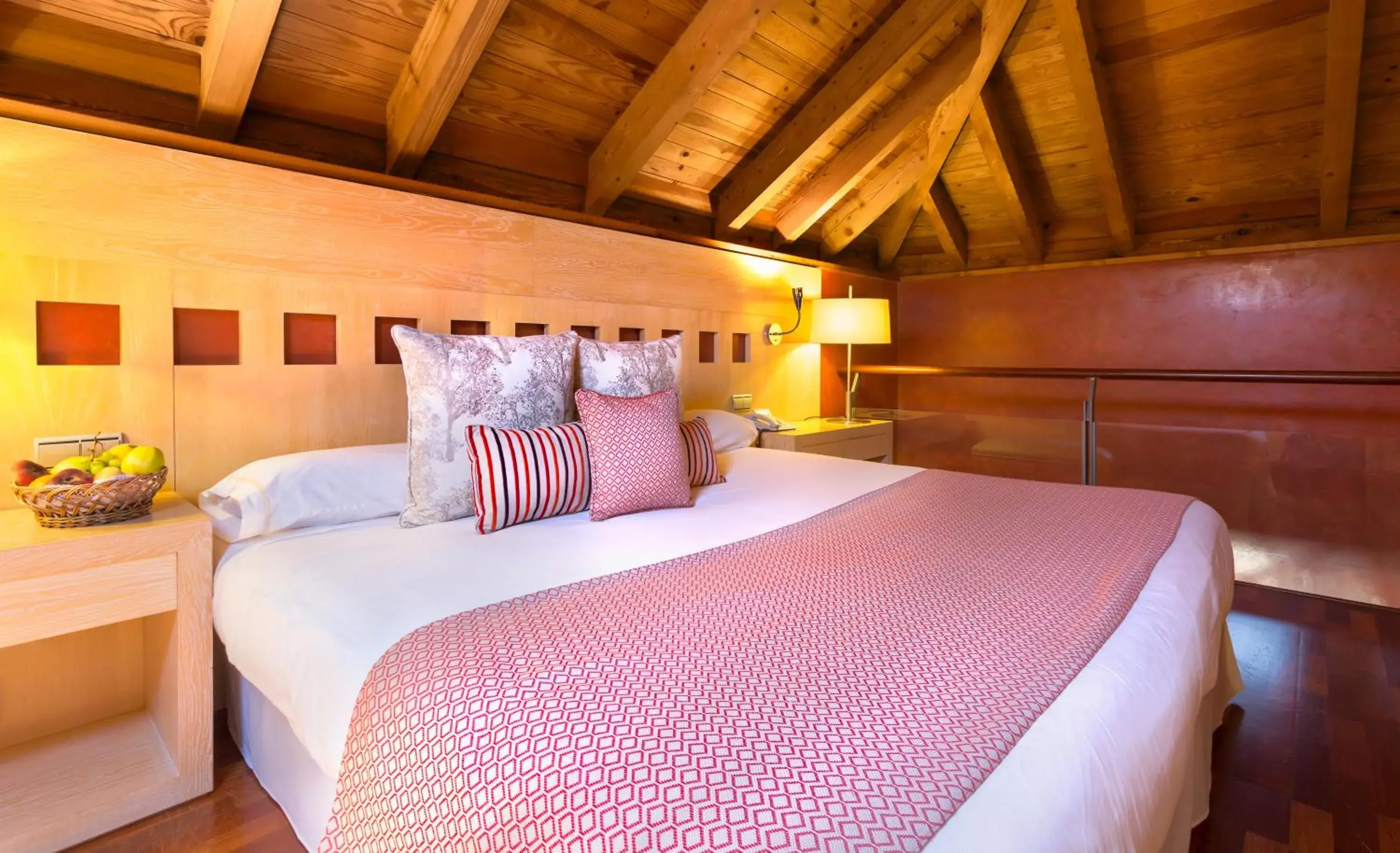 Bed, Room Photo in Izan Puerta de Gredos