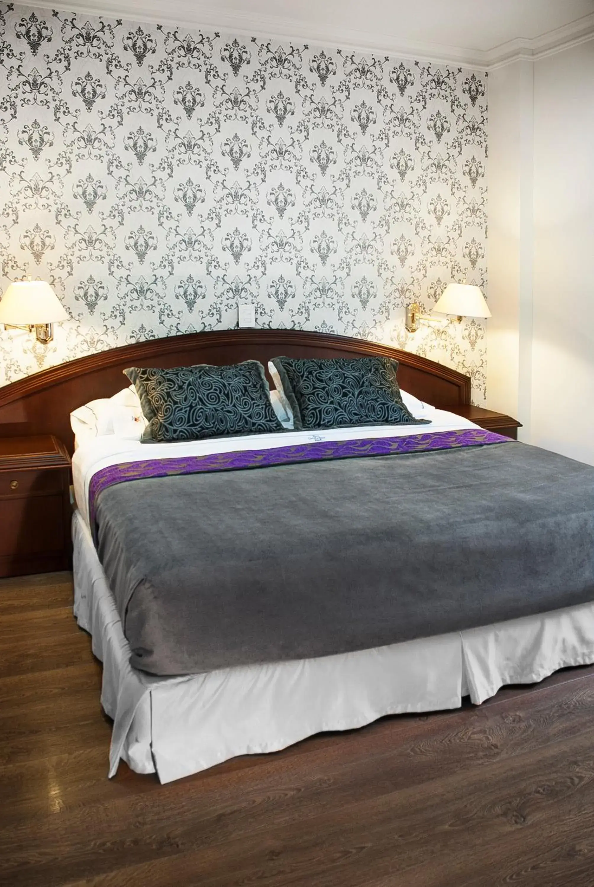 Bed in Hotel Castilla Real