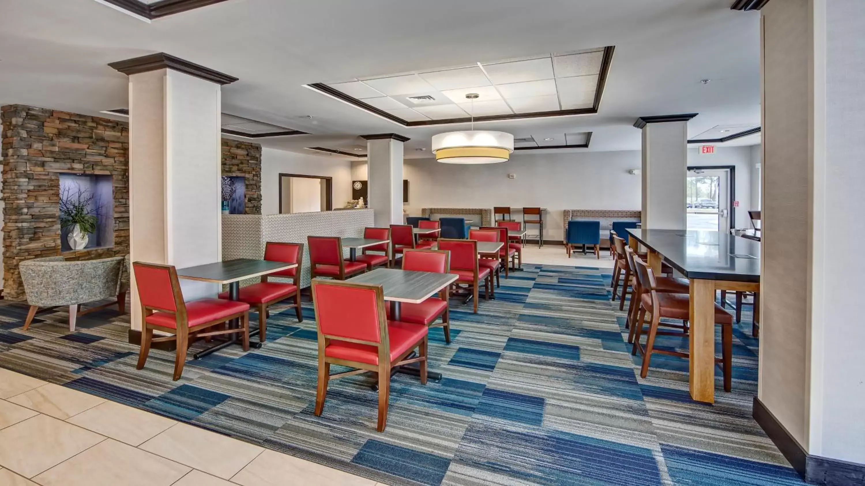 Breakfast, Restaurant/Places to Eat in Holiday Inn Express & Suites Cookeville, an IHG Hotel