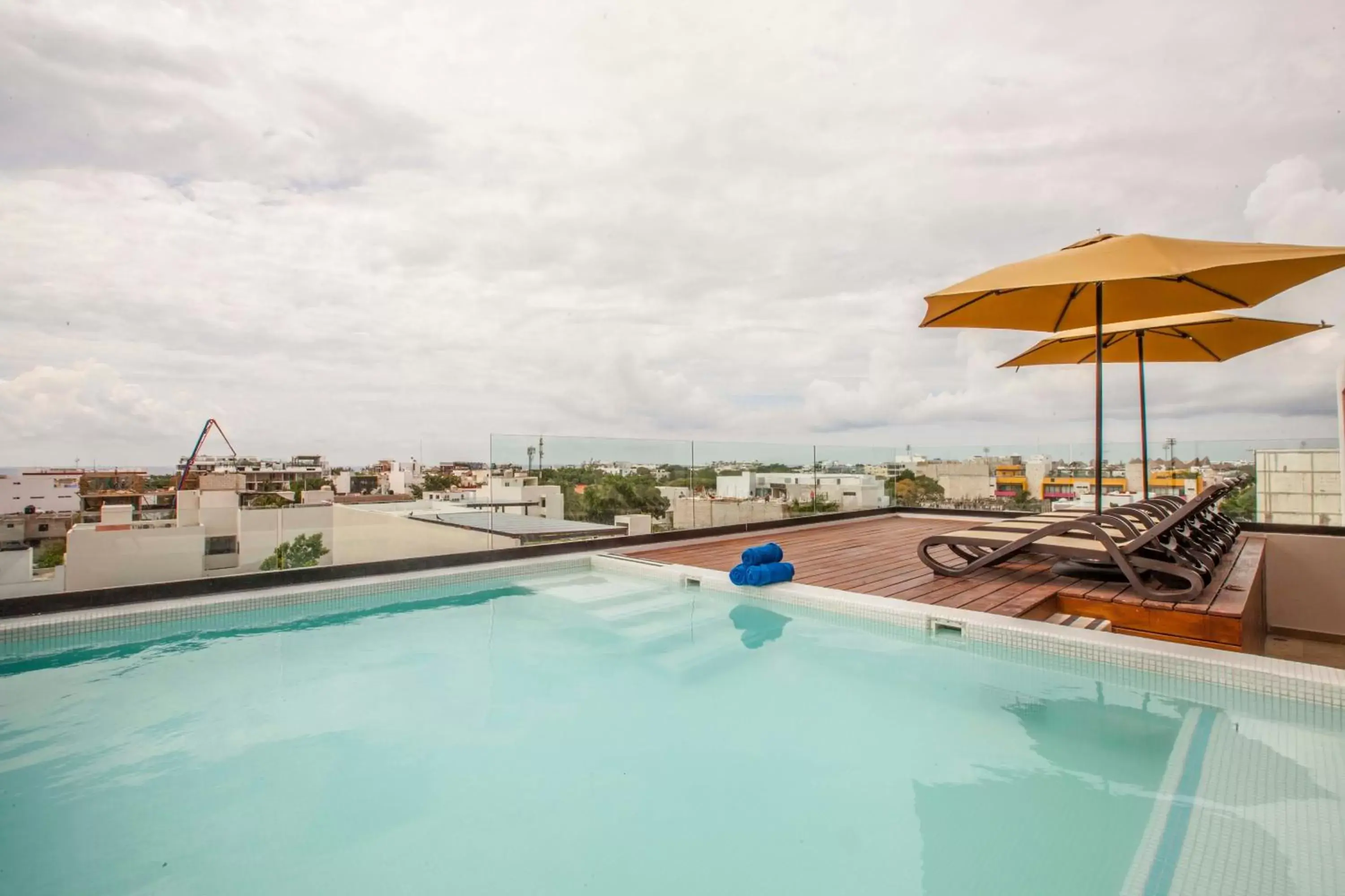Balcony/Terrace, Swimming Pool in Hotelito del Mar Playa del Carmen