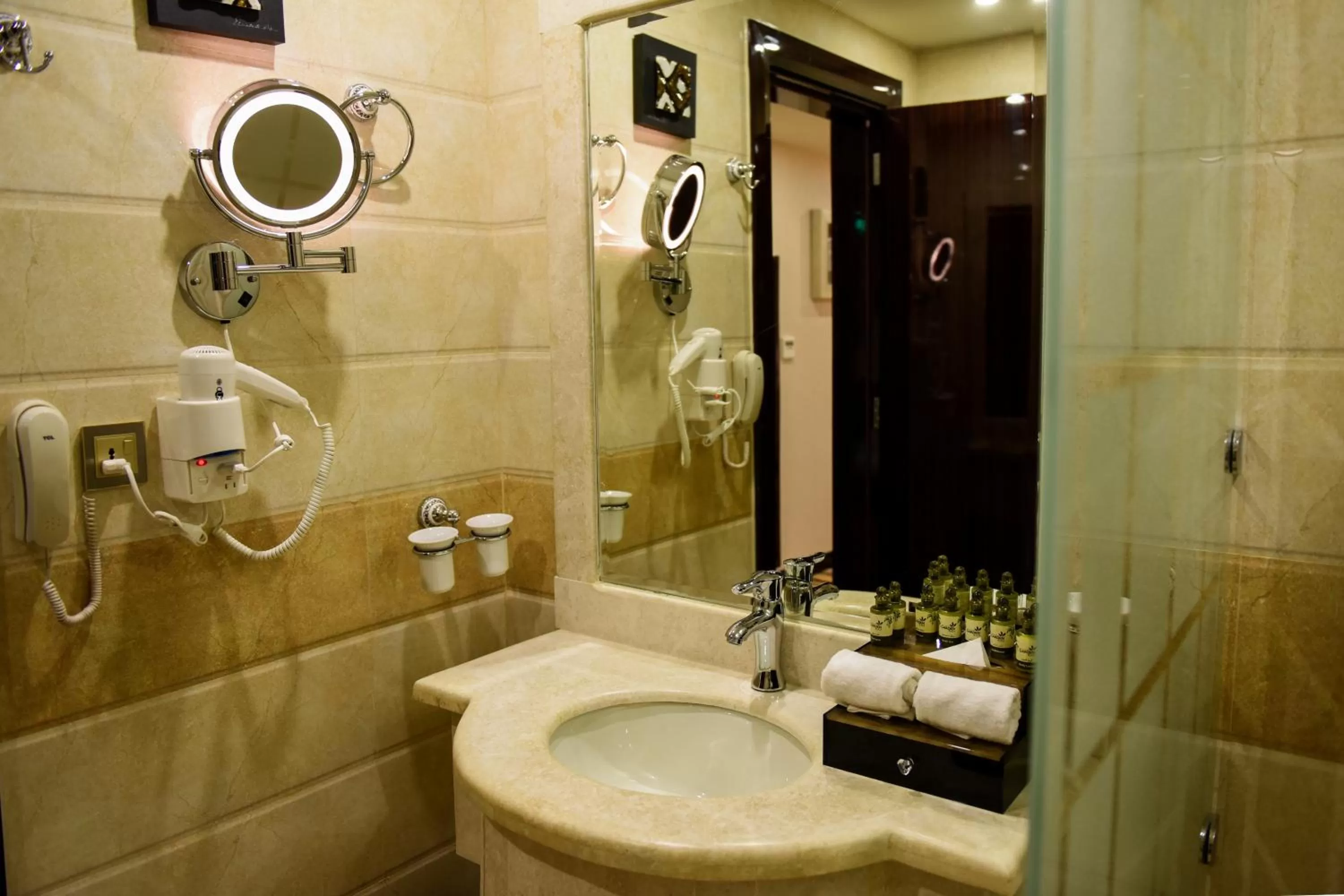 Bathroom in Garden Plaza Hotel