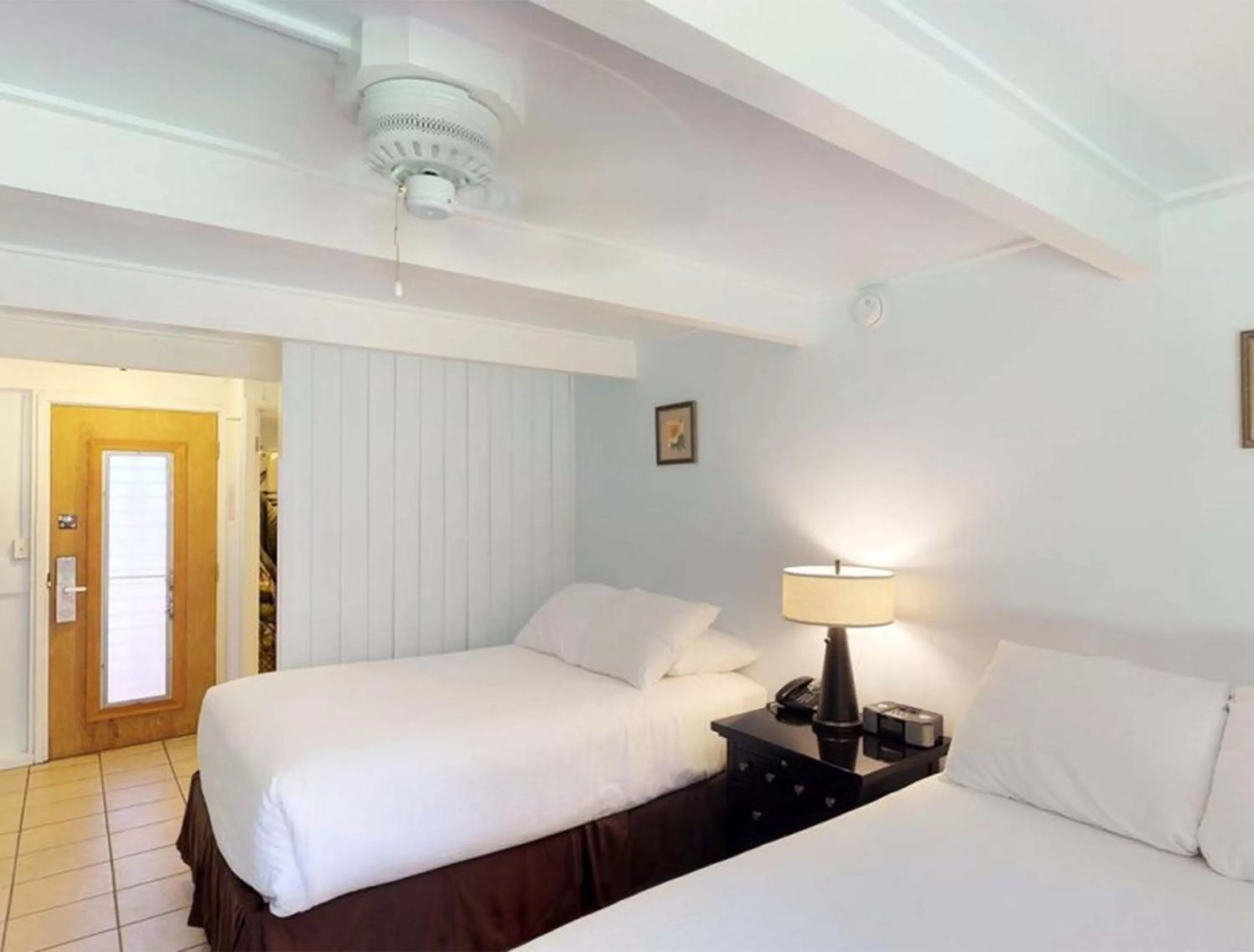 Bedroom, Bed in Hotel Moloka'i