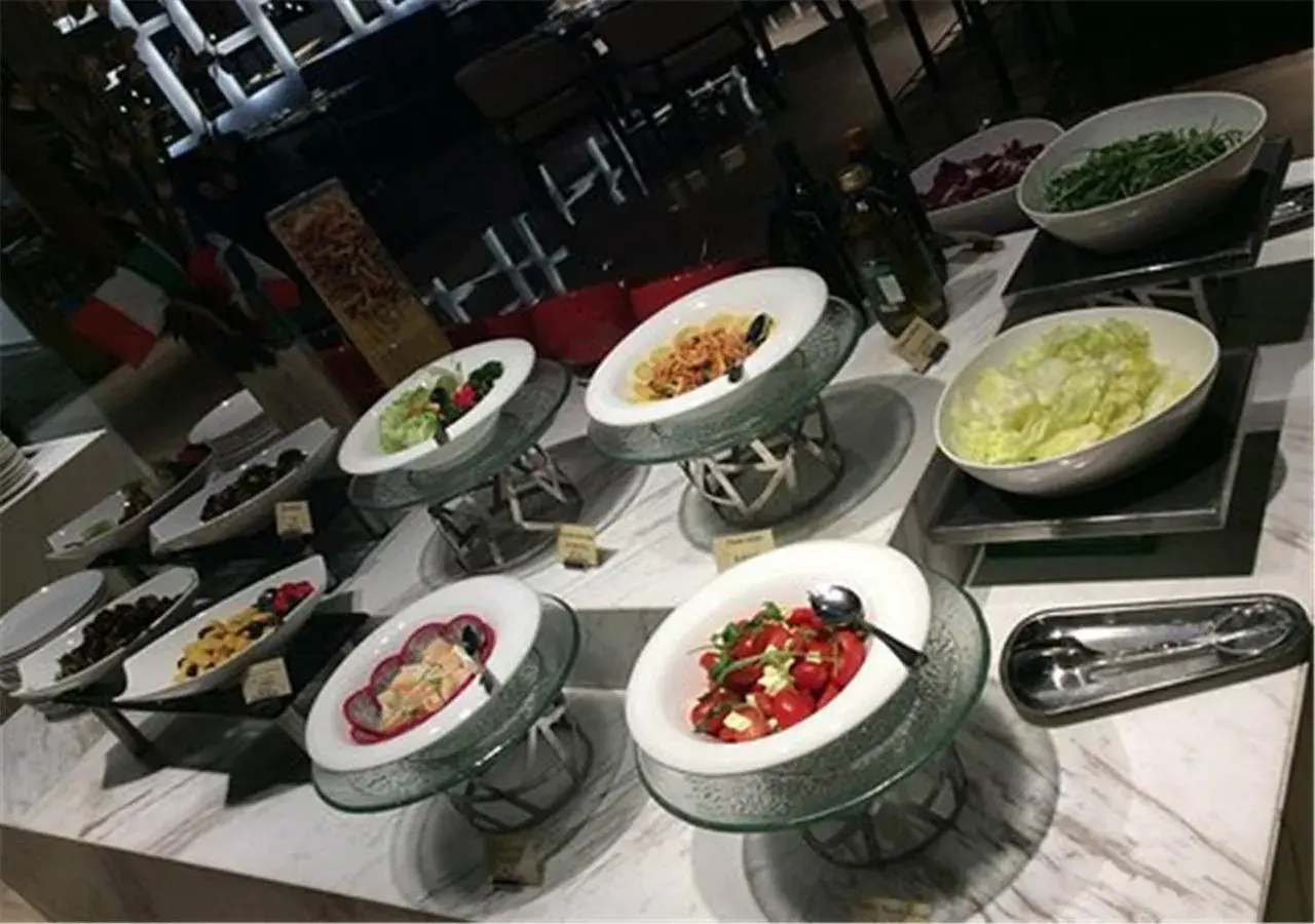 Buffet breakfast in Air China Boyue Beijing Hotel