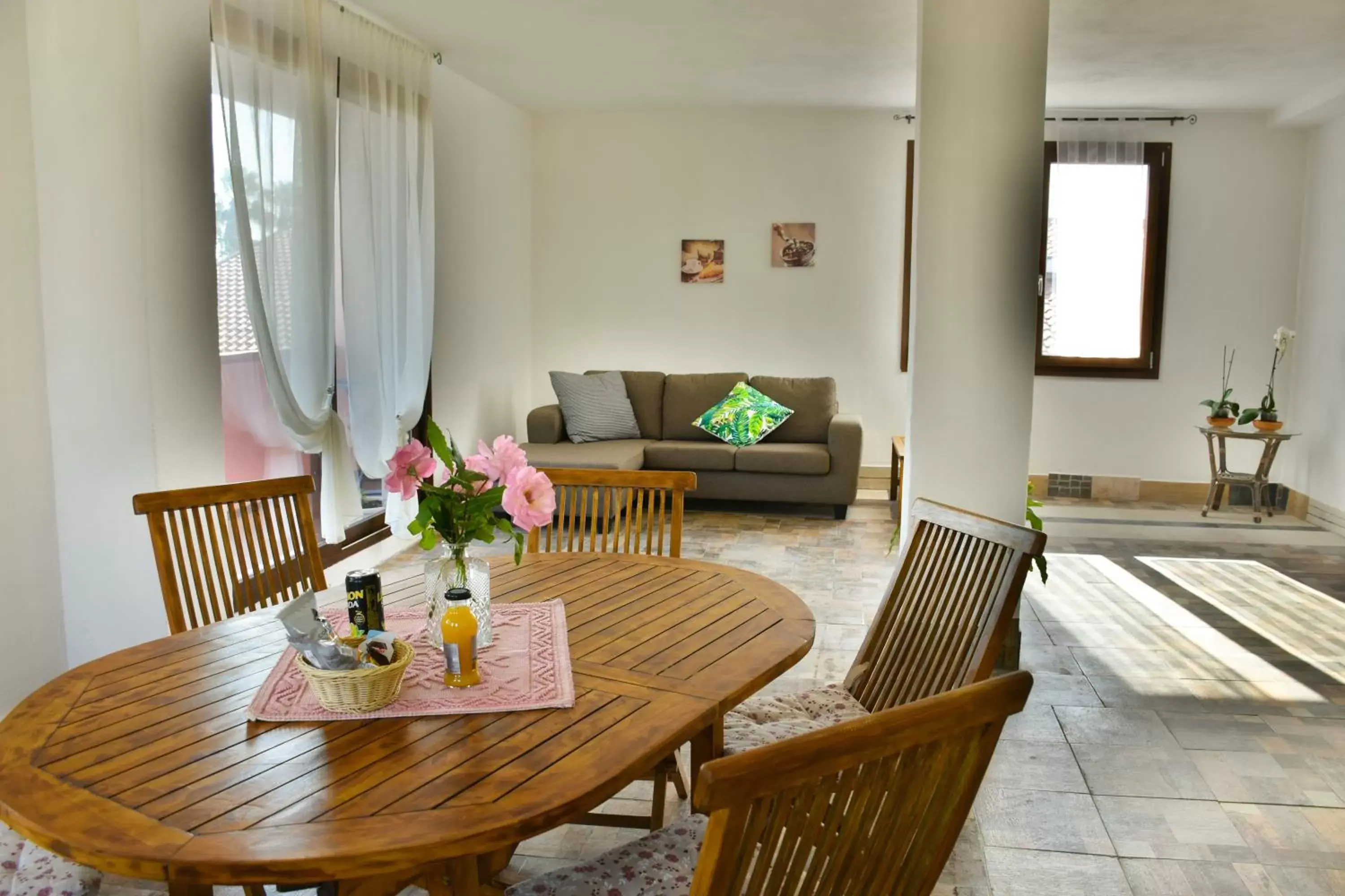 Living room, Seating Area in Flowery Inn Villa