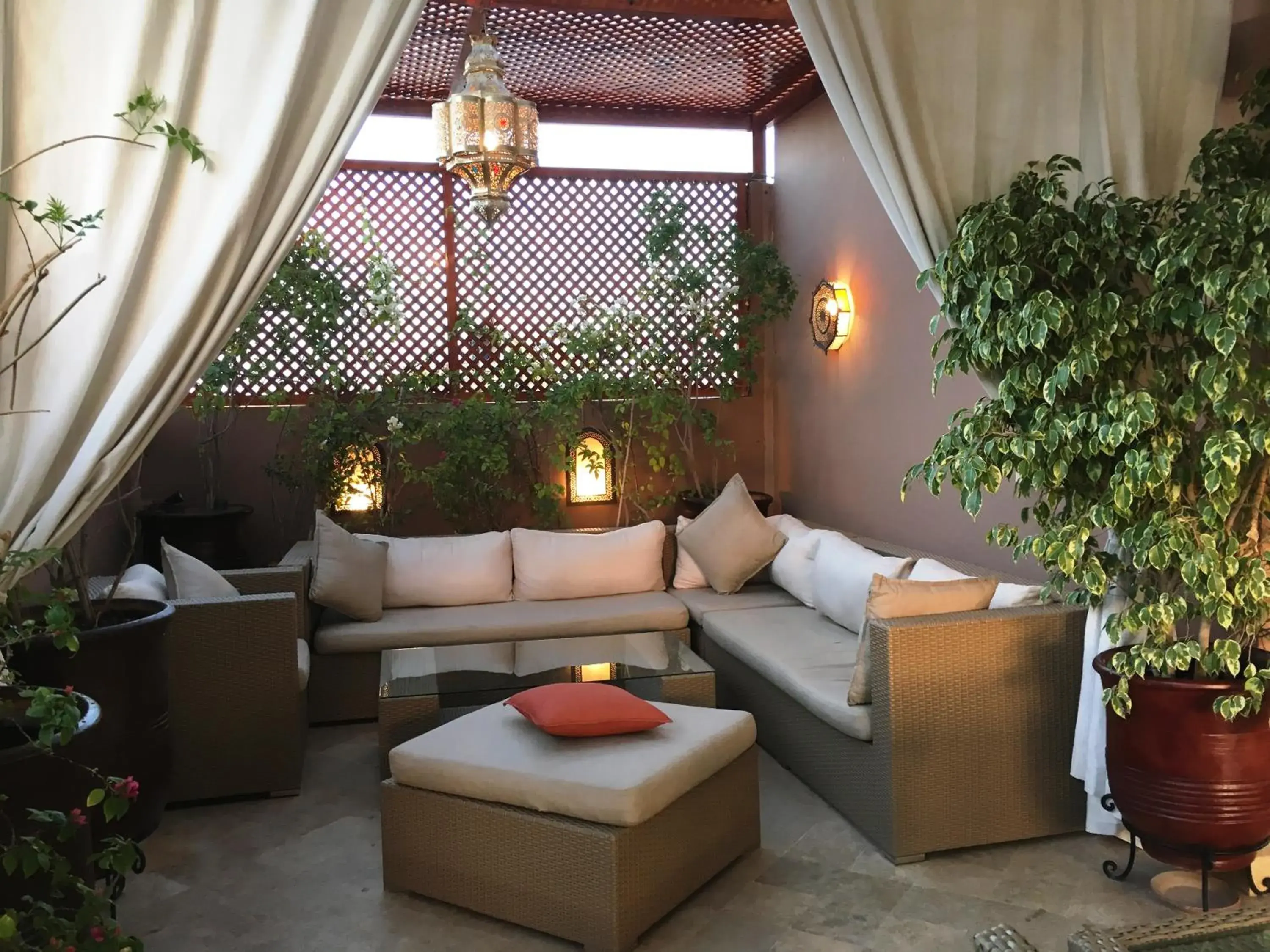 Balcony/Terrace, Lounge/Bar in Riad Viva