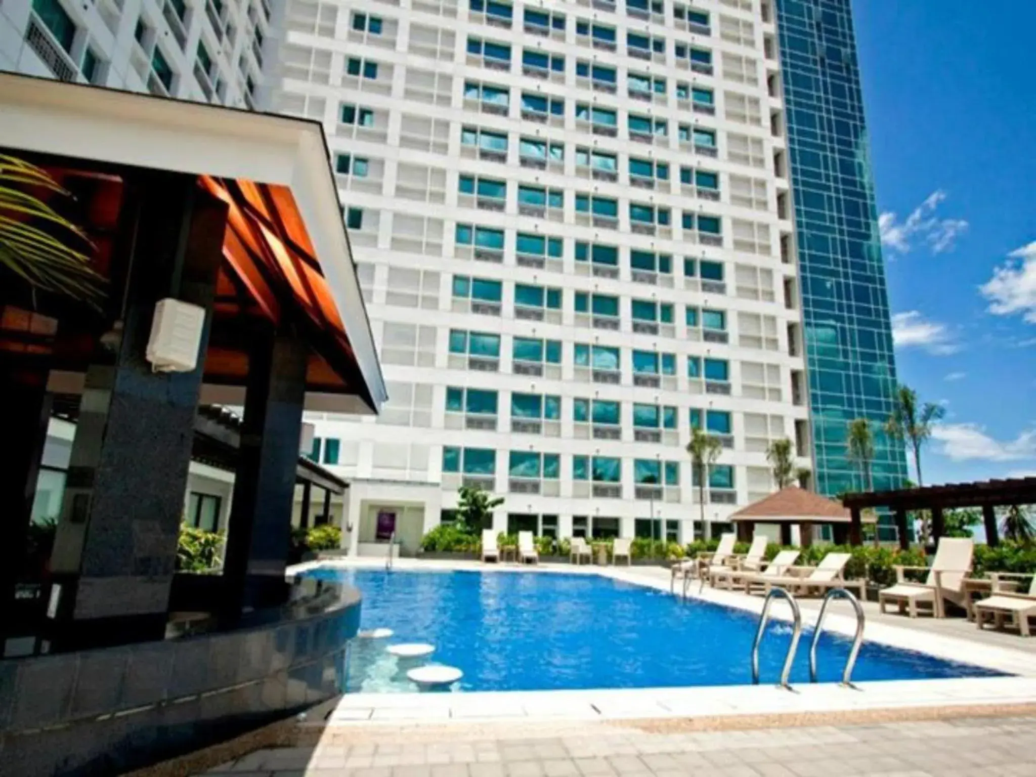 , Property Building in Quest Serviced Residences