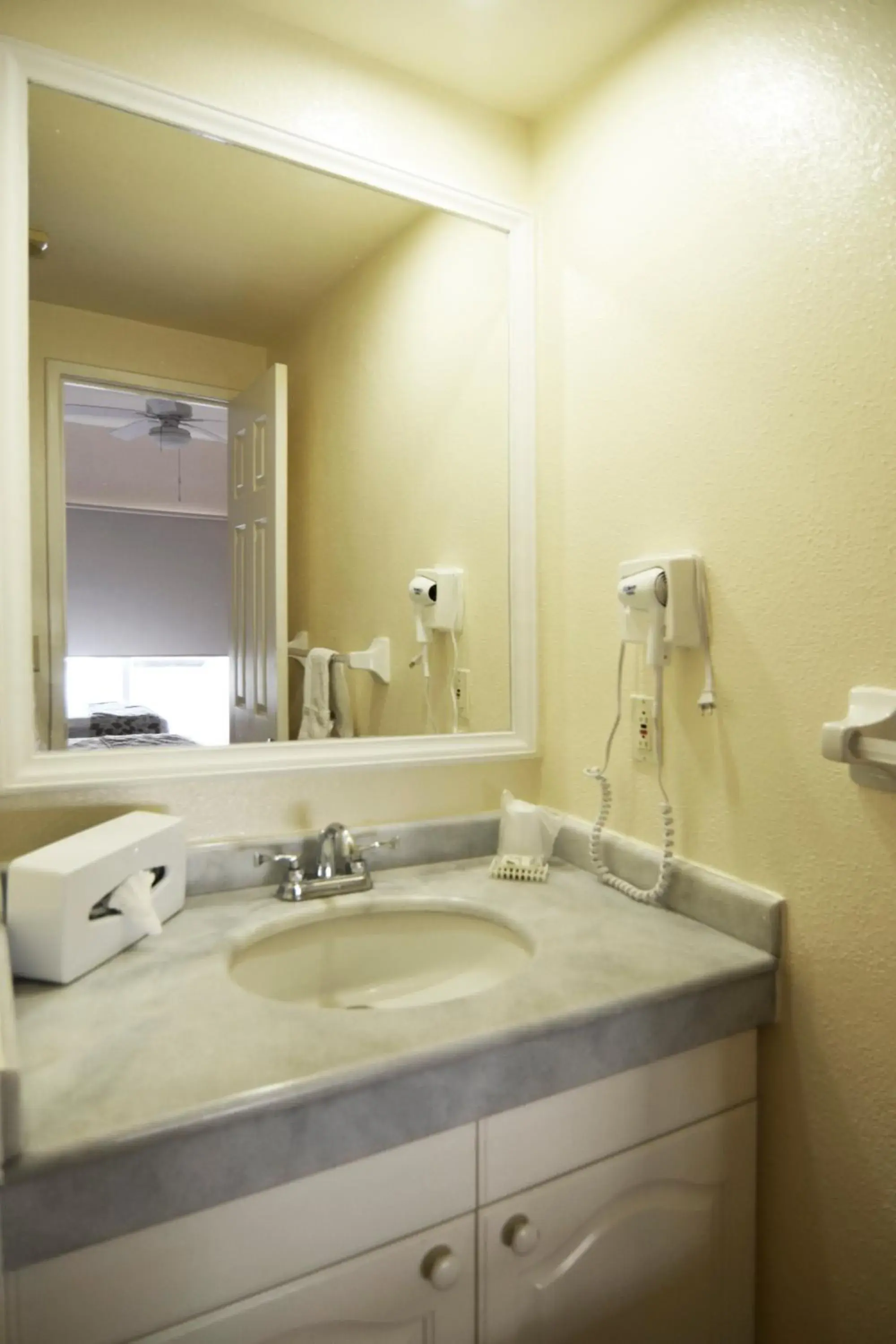 Toilet, Bathroom in Suites Las Palmas