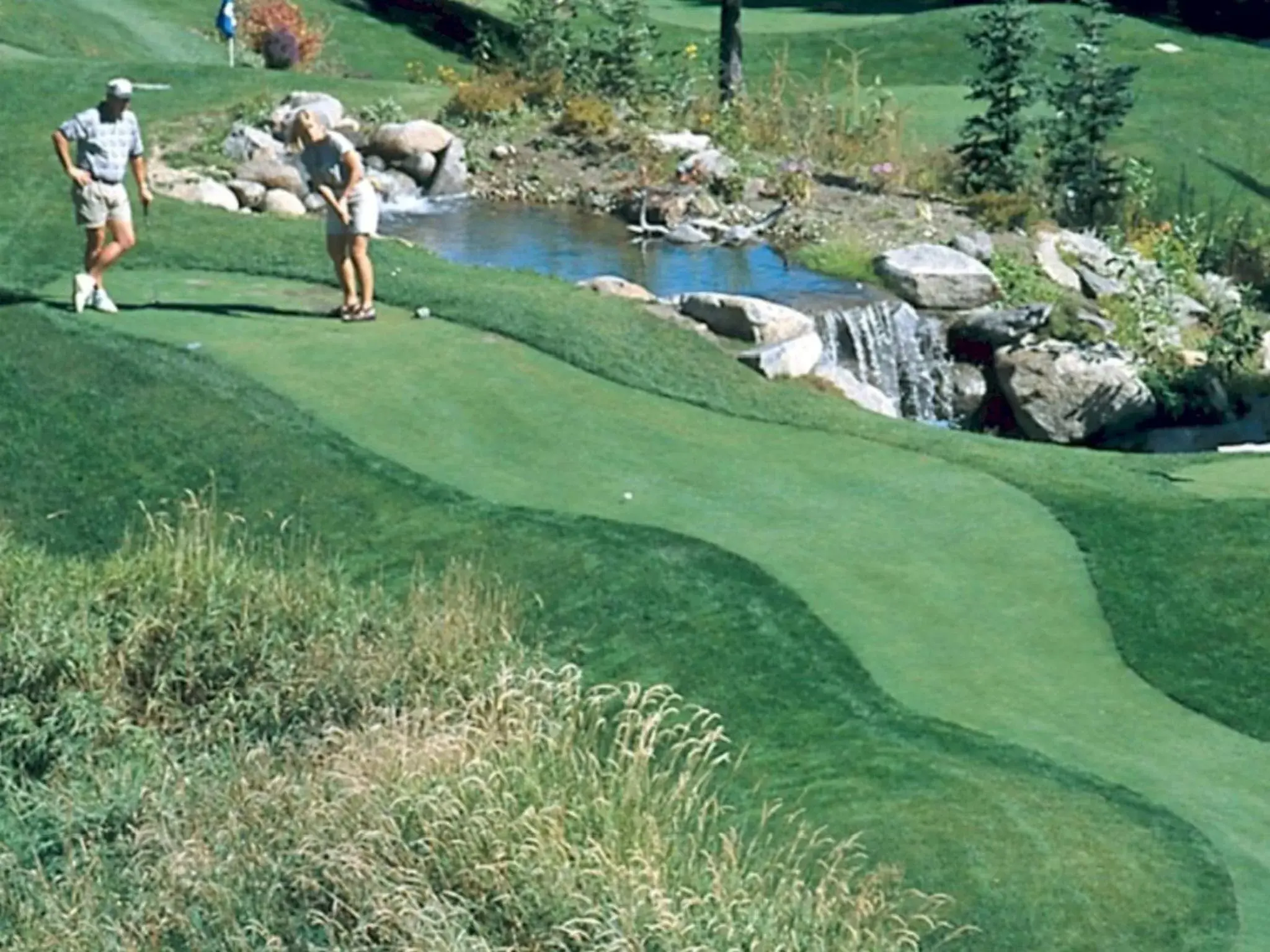 Golfcourse in Linderhof Inn