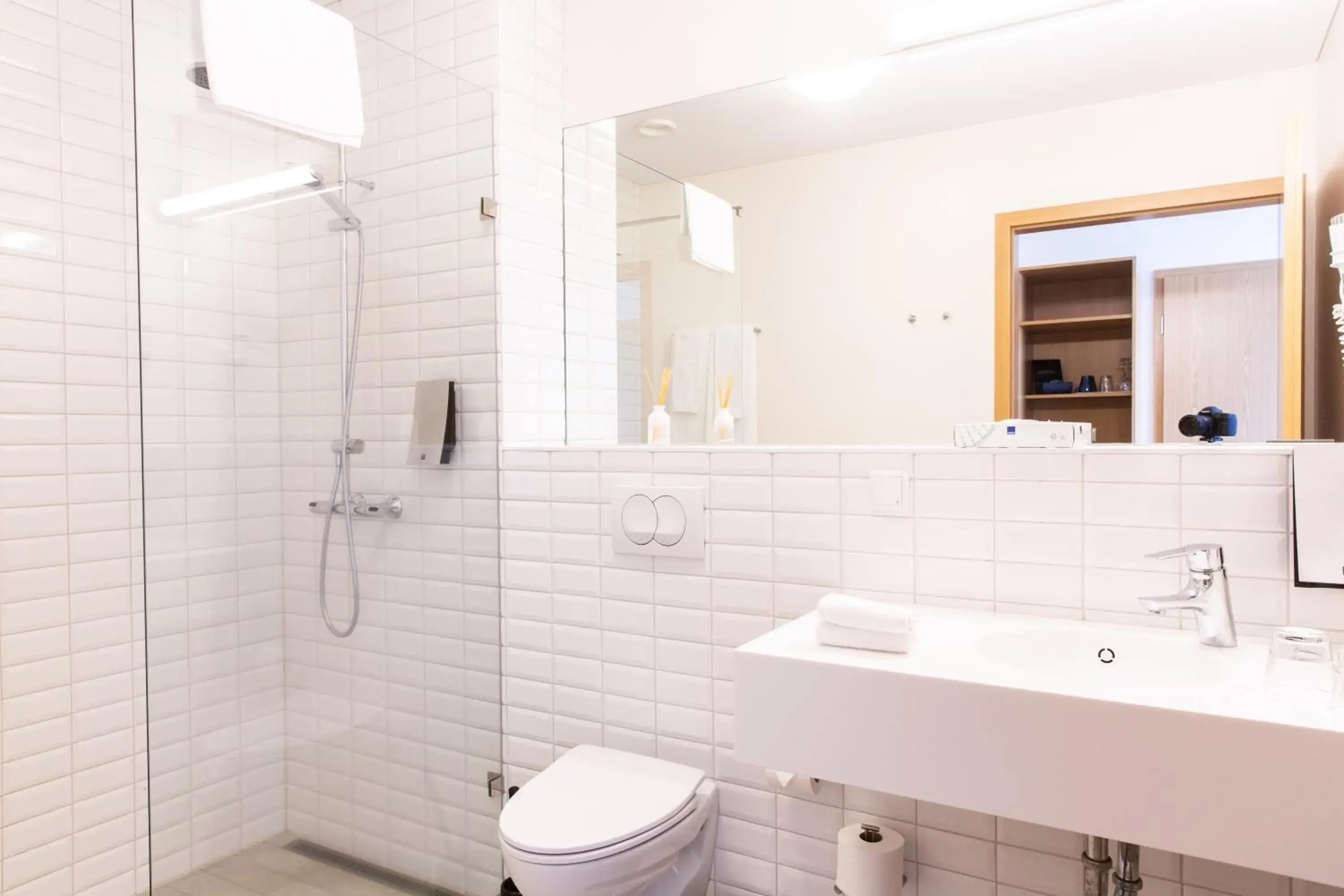 Shower, Bathroom in Hotel Selfoss & Spa