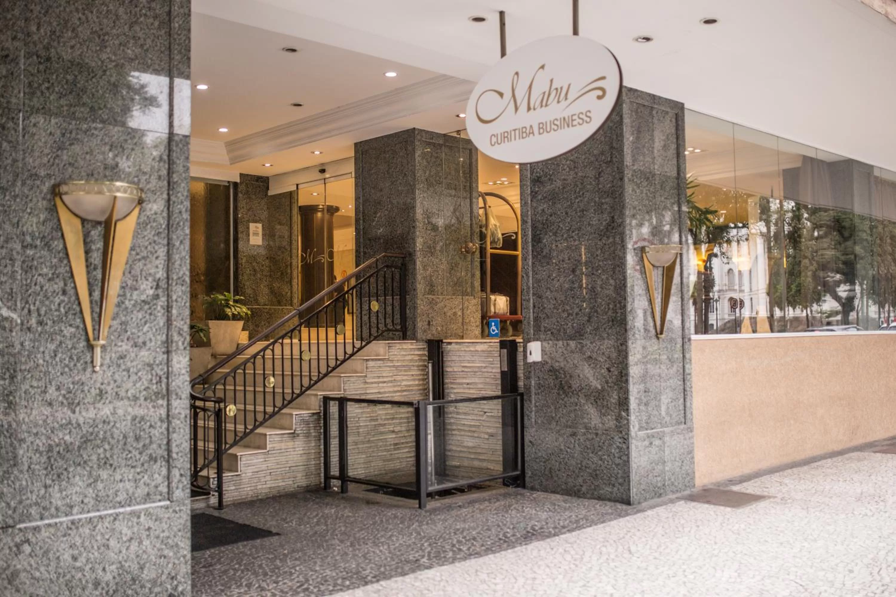 Facade/entrance in Mabu Curitiba Business